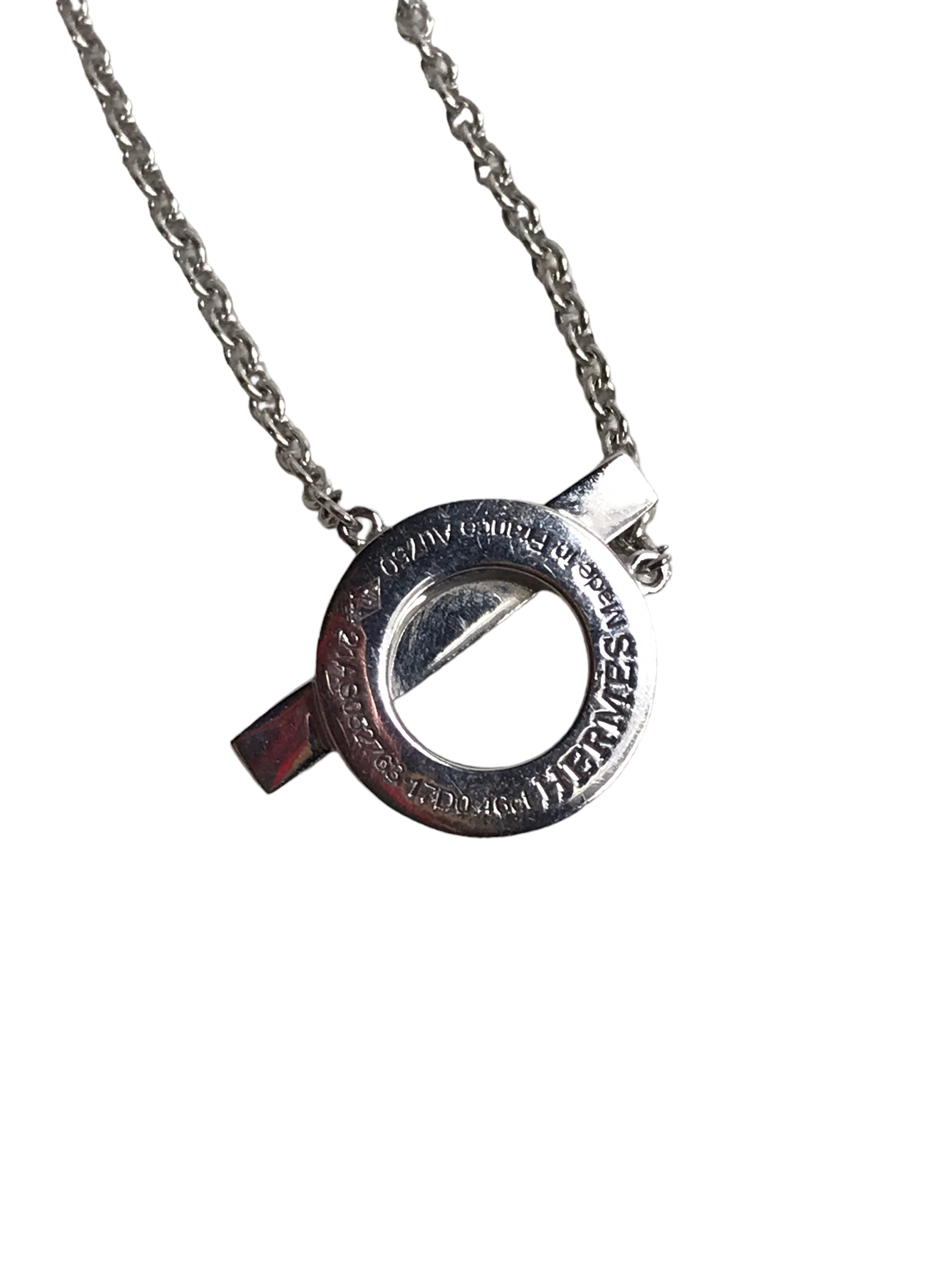 White Gold Diamond Finesse Pendant Necklace