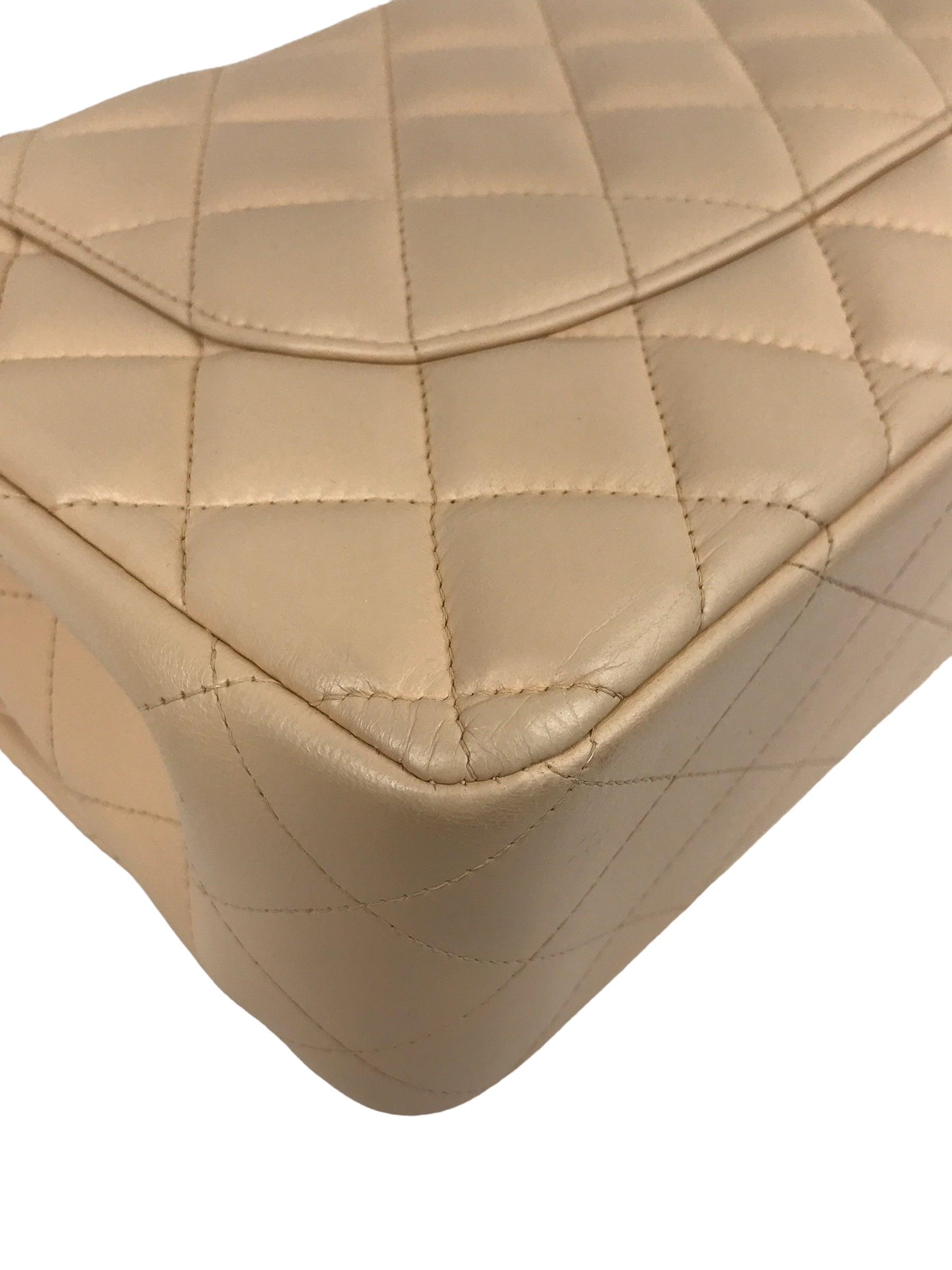 Beige Clair Quilted Lambskin Jumbo w/GHW