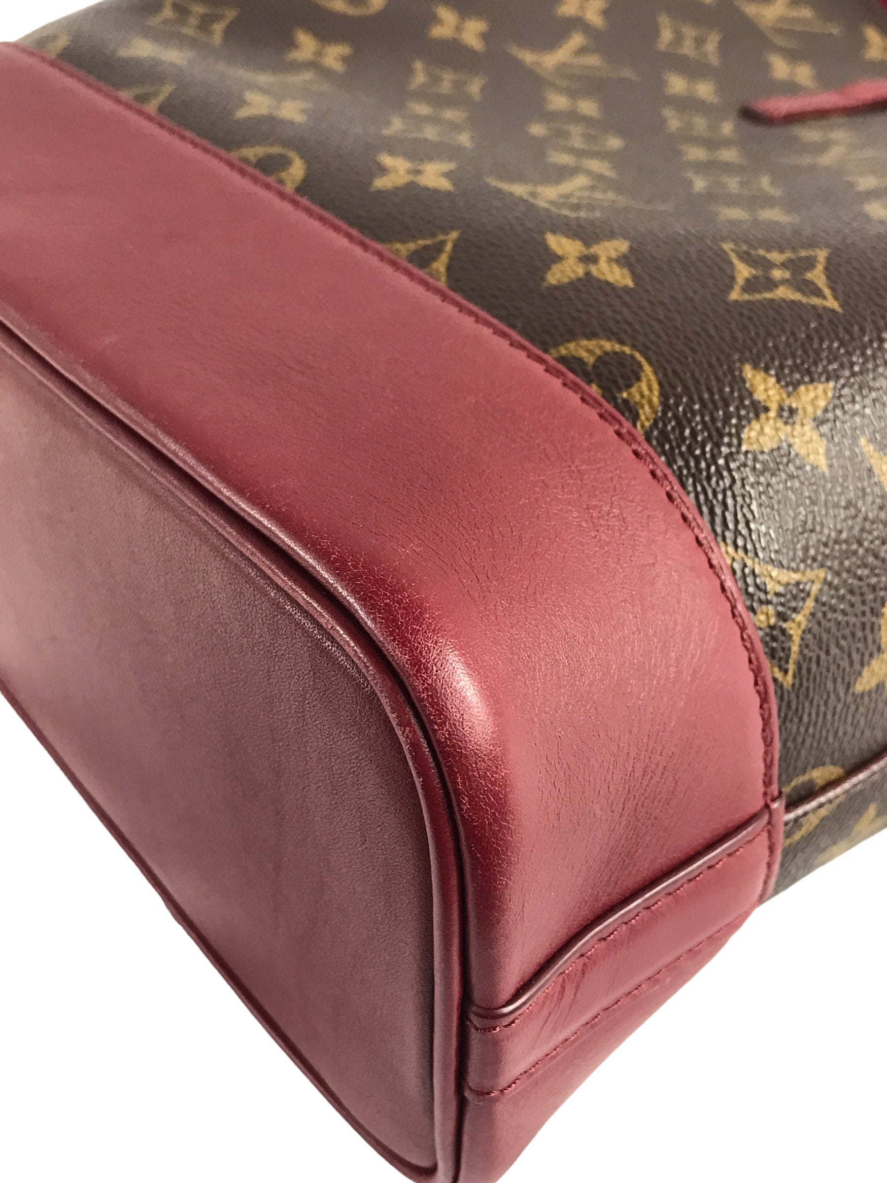 Monogram Coated Canvas/ Burgundy Leather Bucket Shoulder Bag w/ removable pouch w/RHW