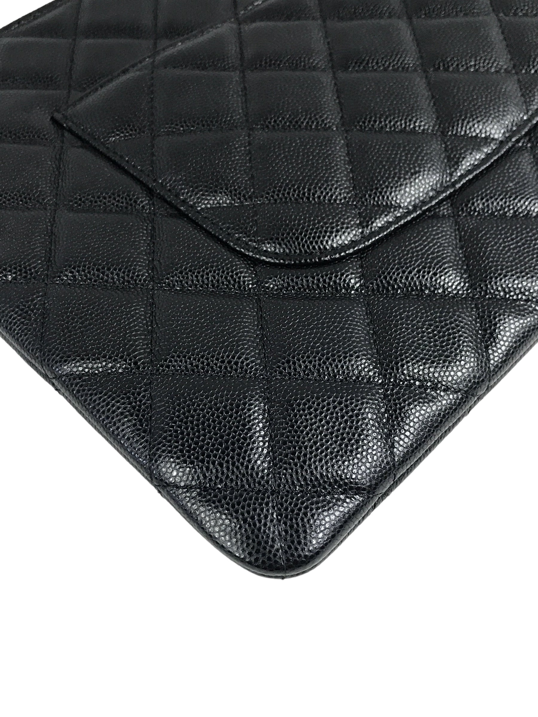 Black Caviar O-Pouch w/LGHW