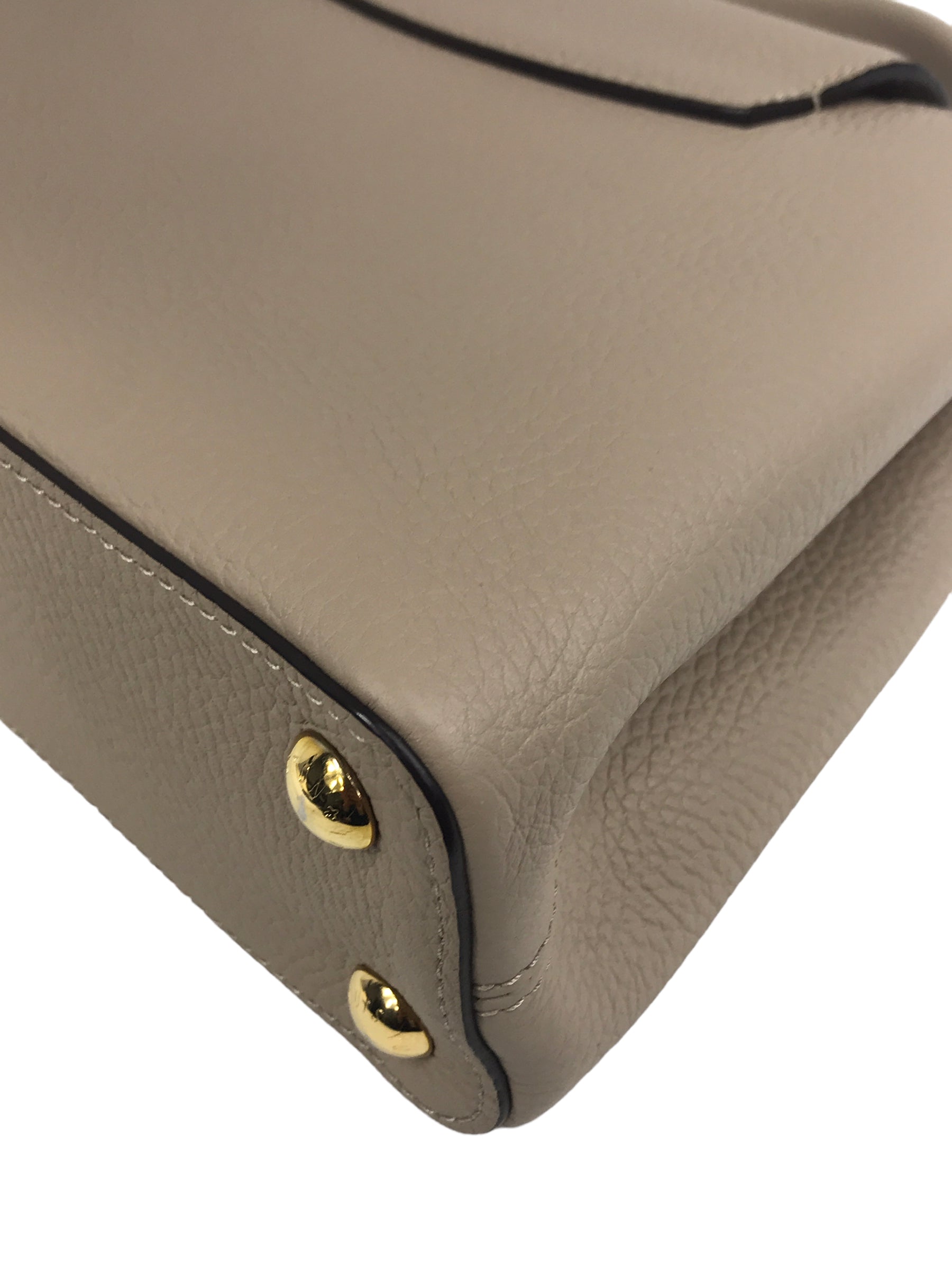 Light Beige Taurillon Capucines BB w/GHW