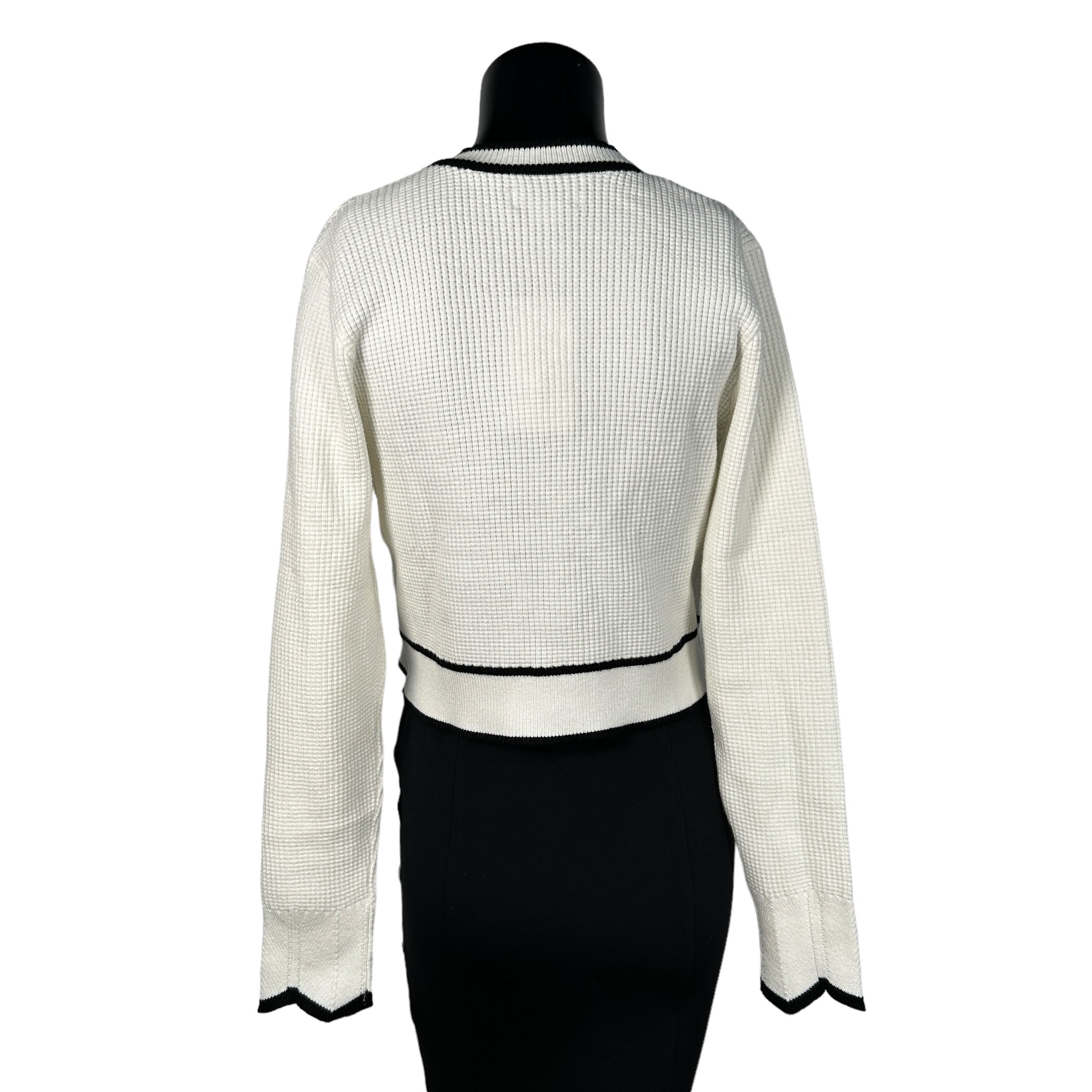 URBAN REVIVO White/Black Cardigan w/Accent Pearl Button