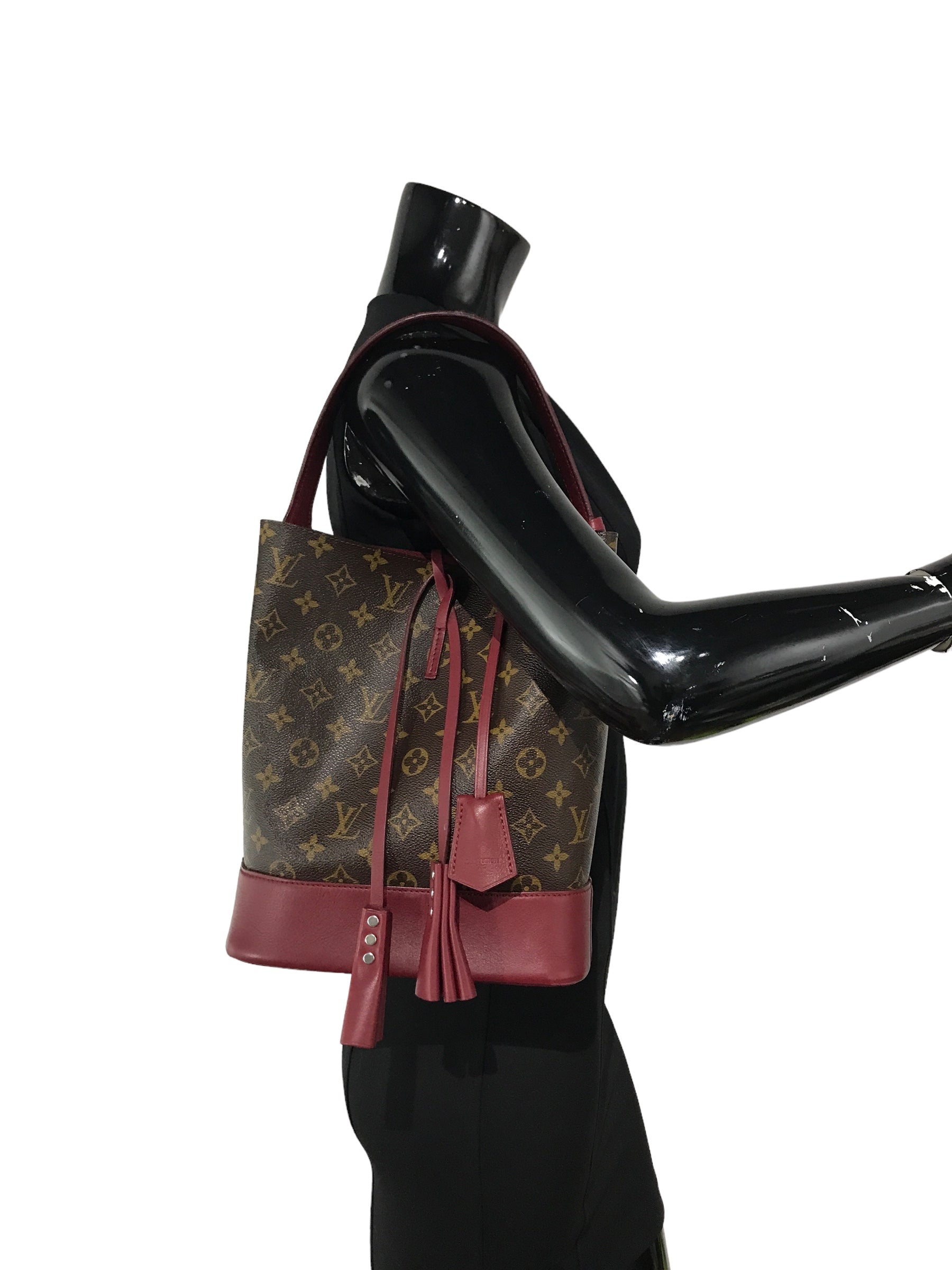 Monogram Coated Canvas/ Burgundy Leather Bucket Shoulder Bag w/ removable pouch w/RHW