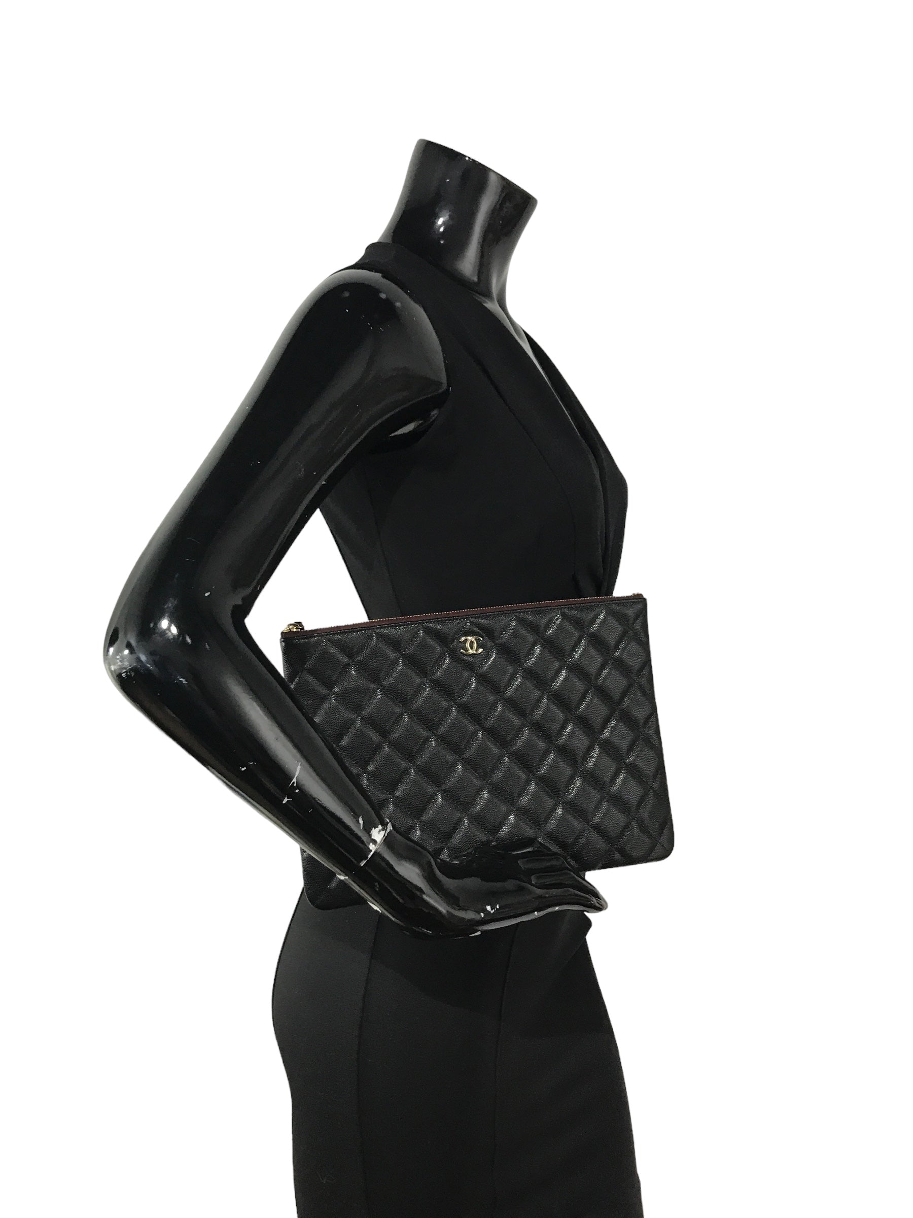 Black Caviar O-Pouch w/LGHW