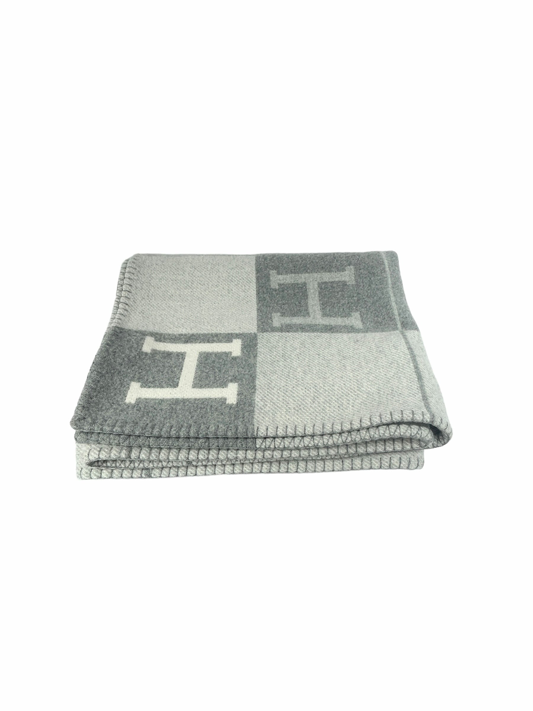 Gris Clair /Ecru Avalon Cashmere/ Merino Wool Blanket