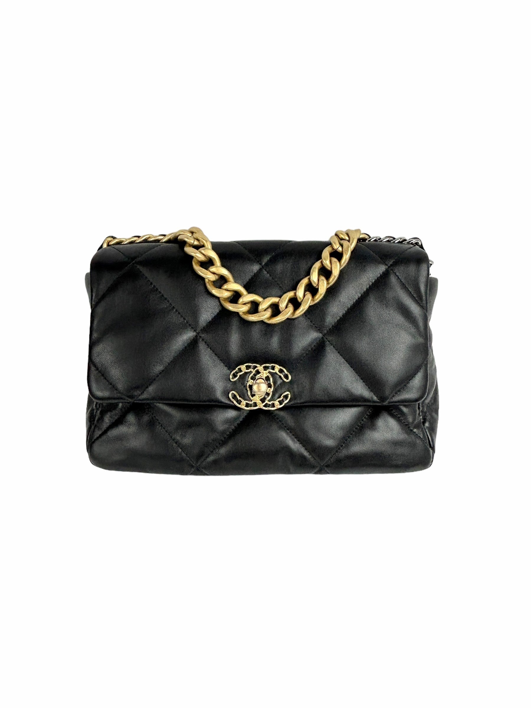 Black Calfskin Leather Quilted 19 Medium w/AGHW/SHW/RHW