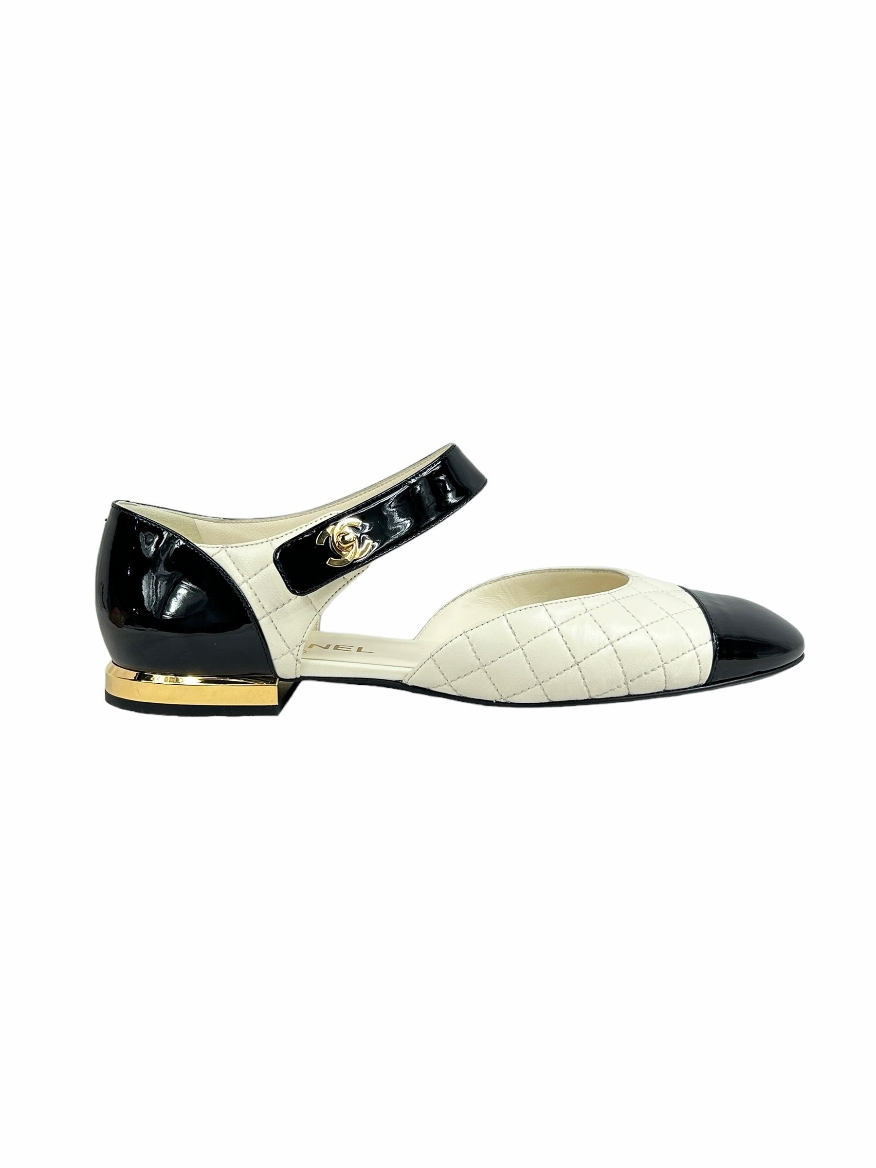 Ivory/Black Mary Jane Leather Shoes