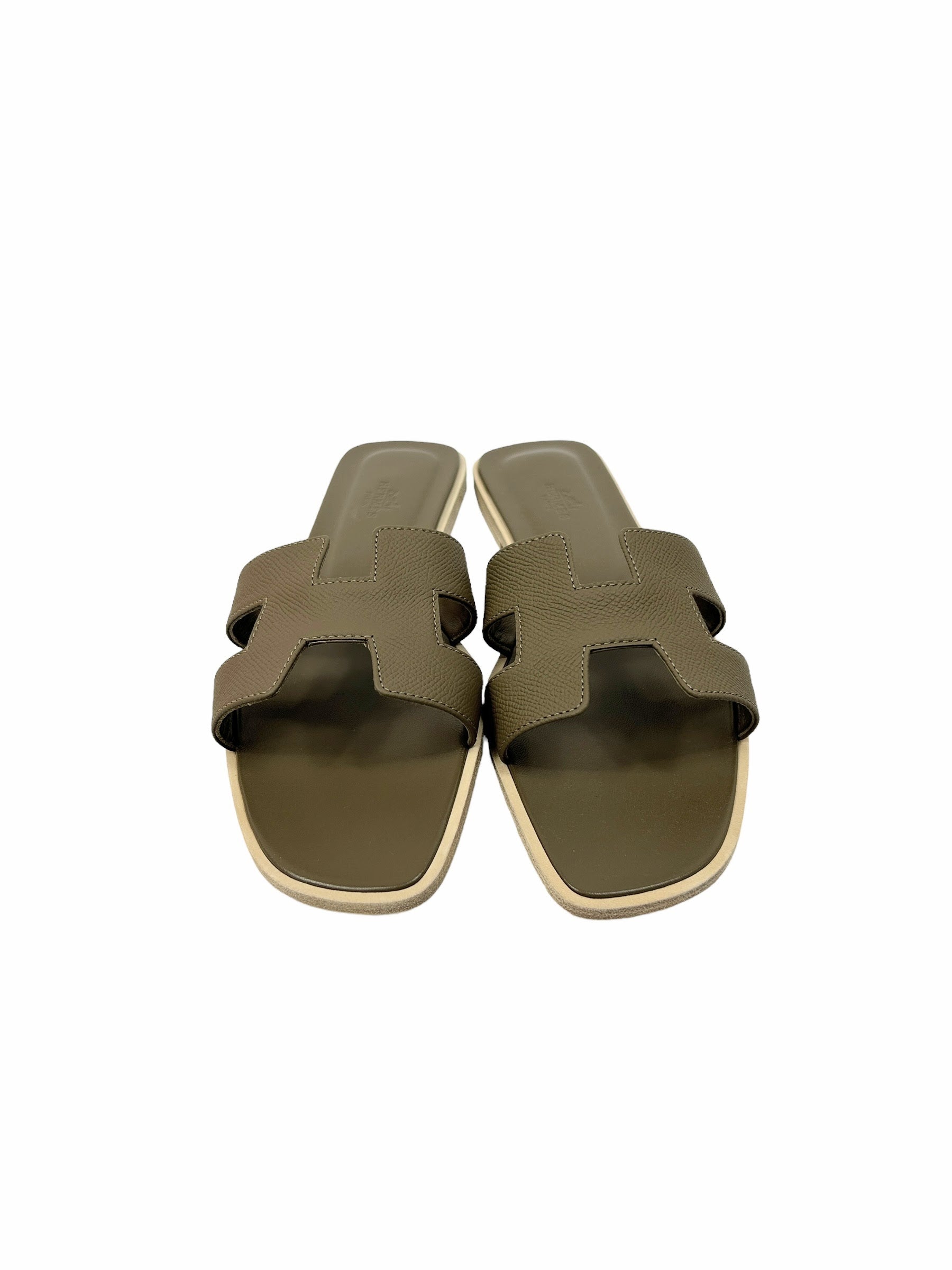 Etoupe Epsom Leather Oran Sandals