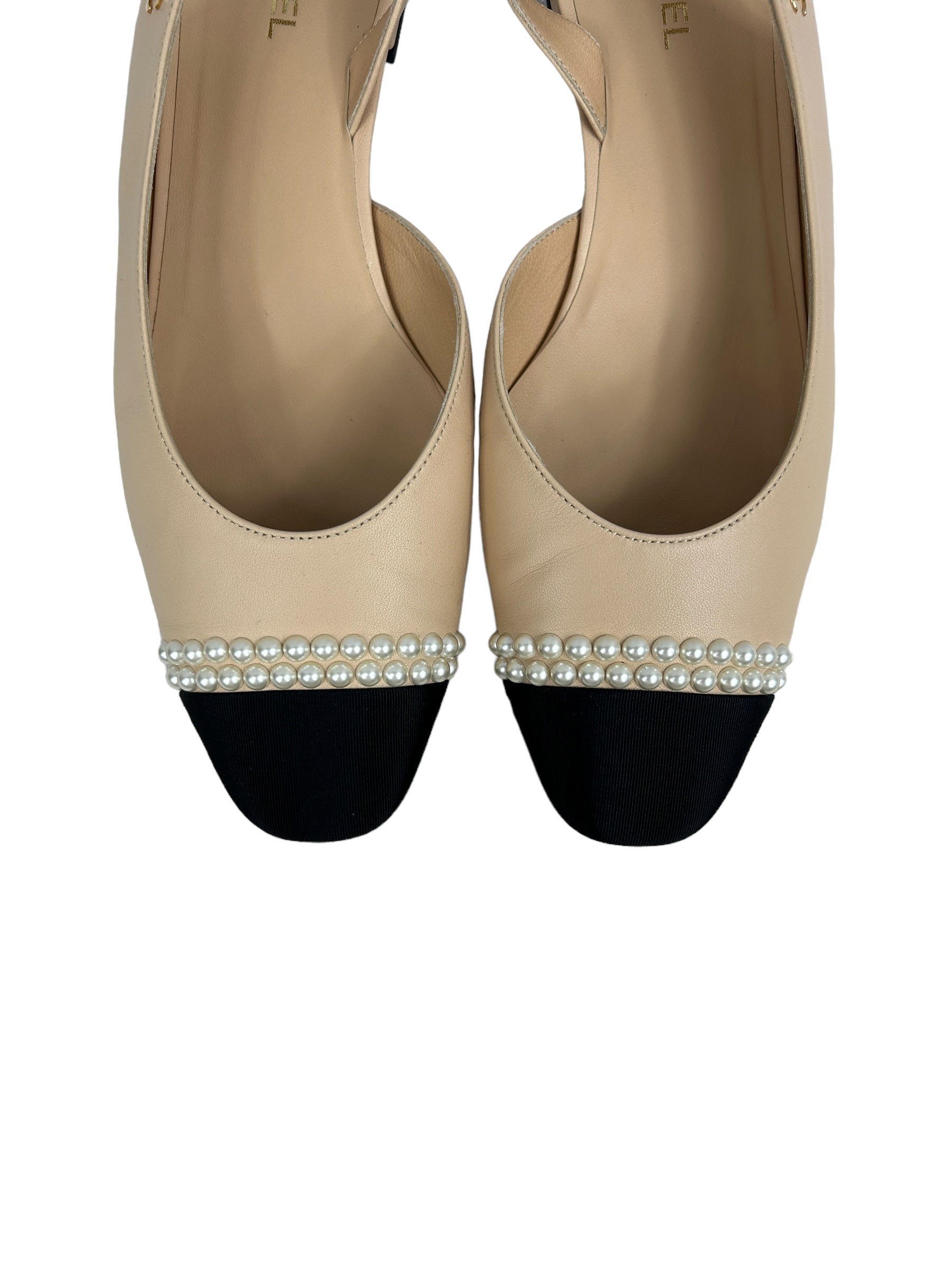 2-Tone Nude Leather/Black Fabric w/ Accent Pearl rounded Toe Low Heel Slingbacks