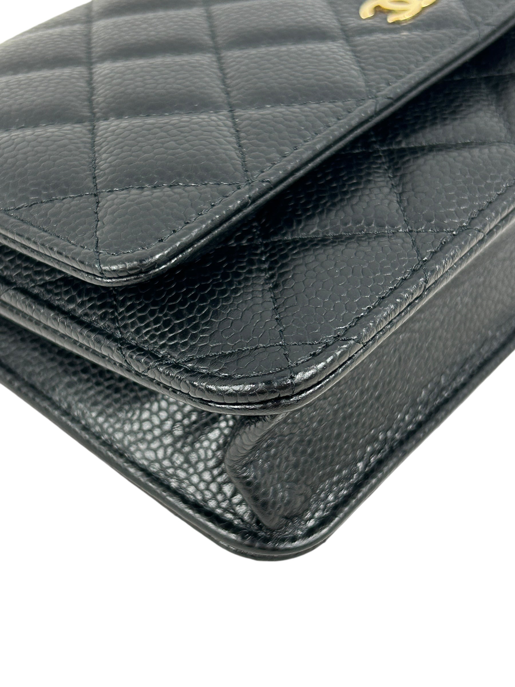 Black Caviar Quilted Wallet On Chain w/GHW