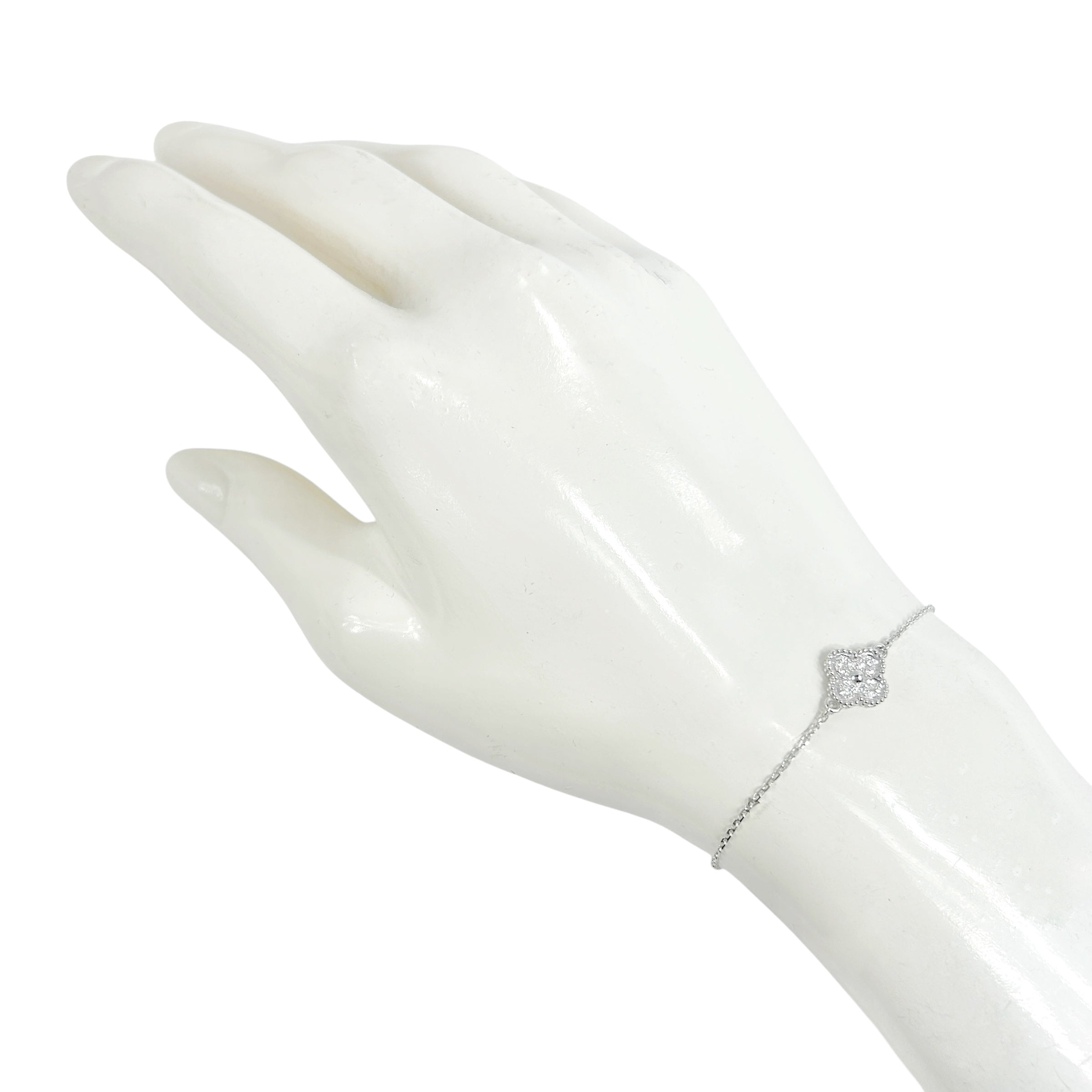 Sweet Alhambra 18K White Gold Motif Diamond Bracelet