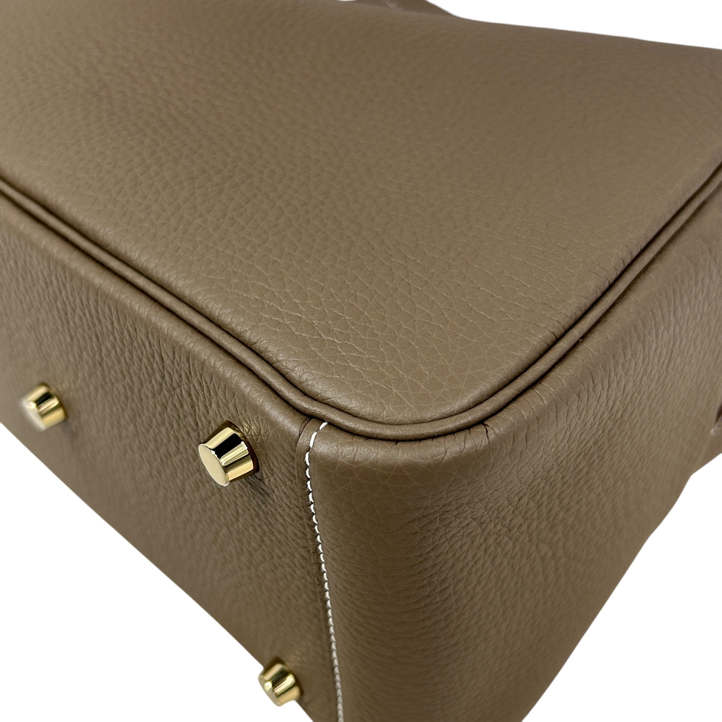 Etoupe Togo Leather Lindy 26 w/GHW