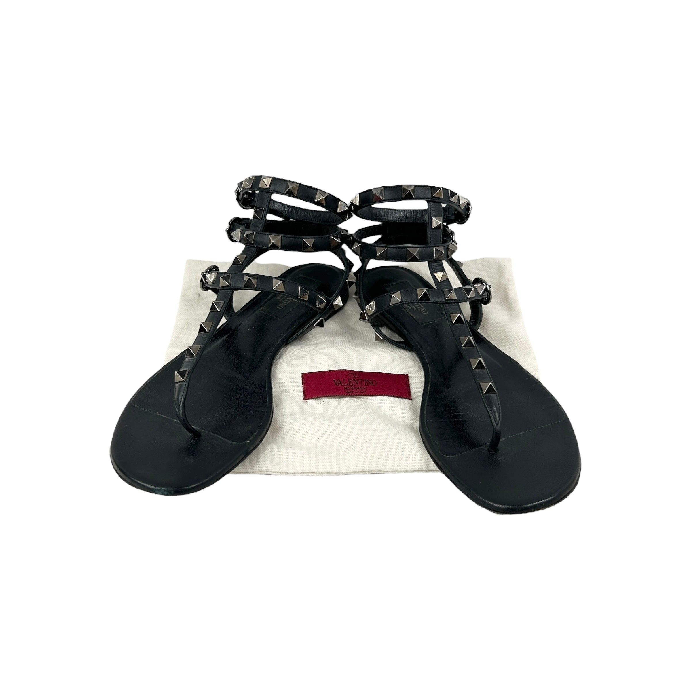 Black Leather Rockstud Flat Sandals w/RHW