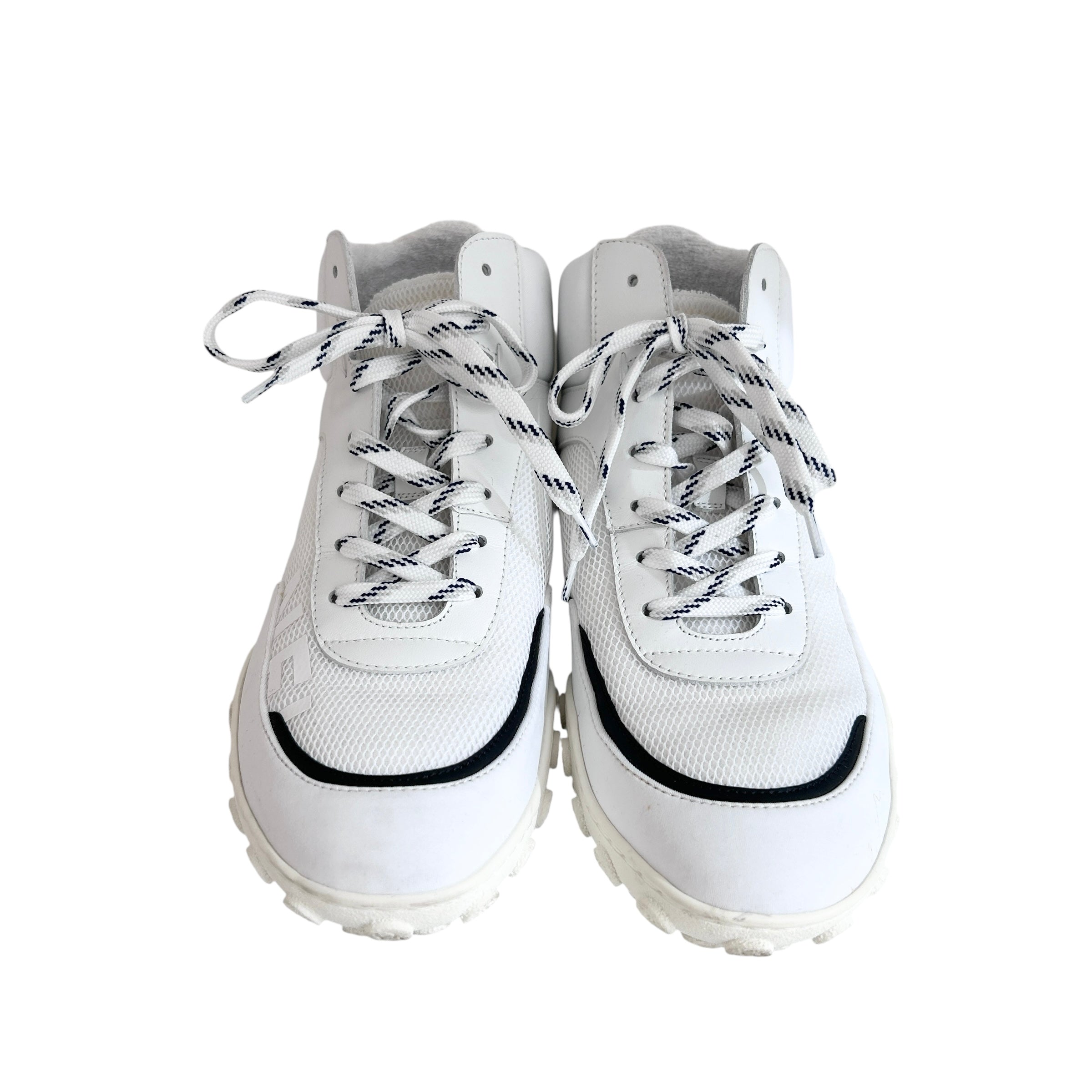 Interlocking CC Logo Leather Athletic Sneakers