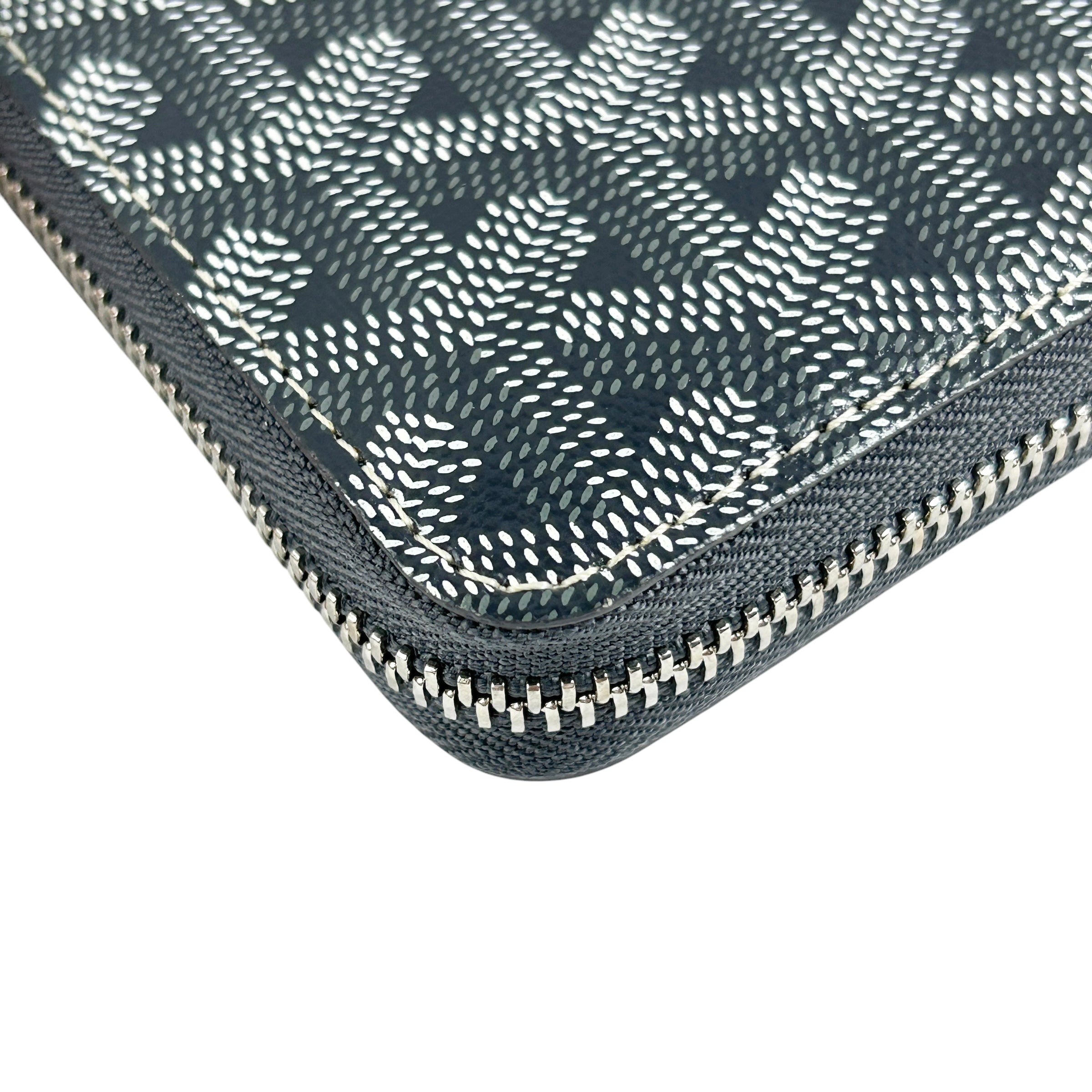 Grey Matignon GM Zippy Wallet w/SHW