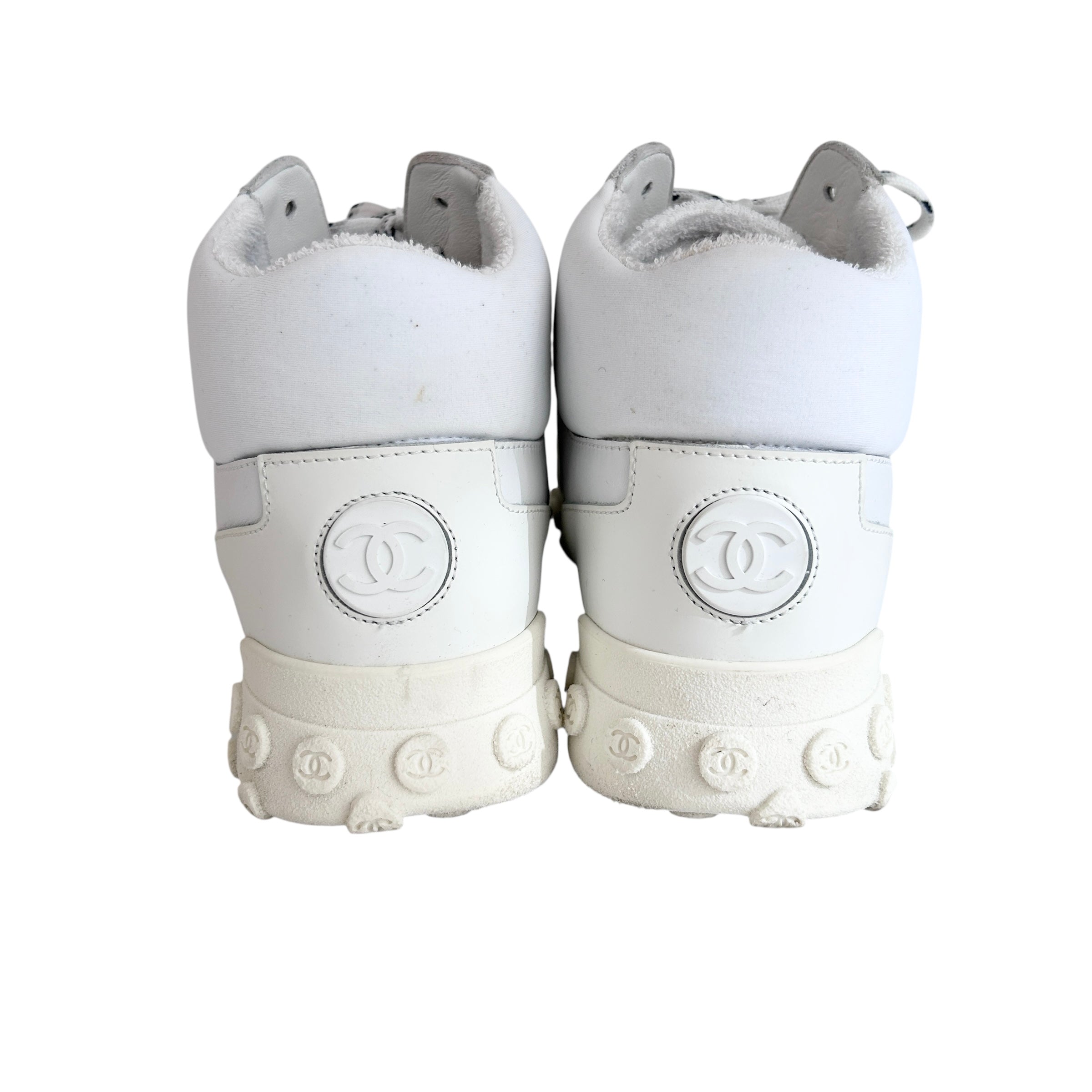 Interlocking CC Logo Leather Athletic Sneakers