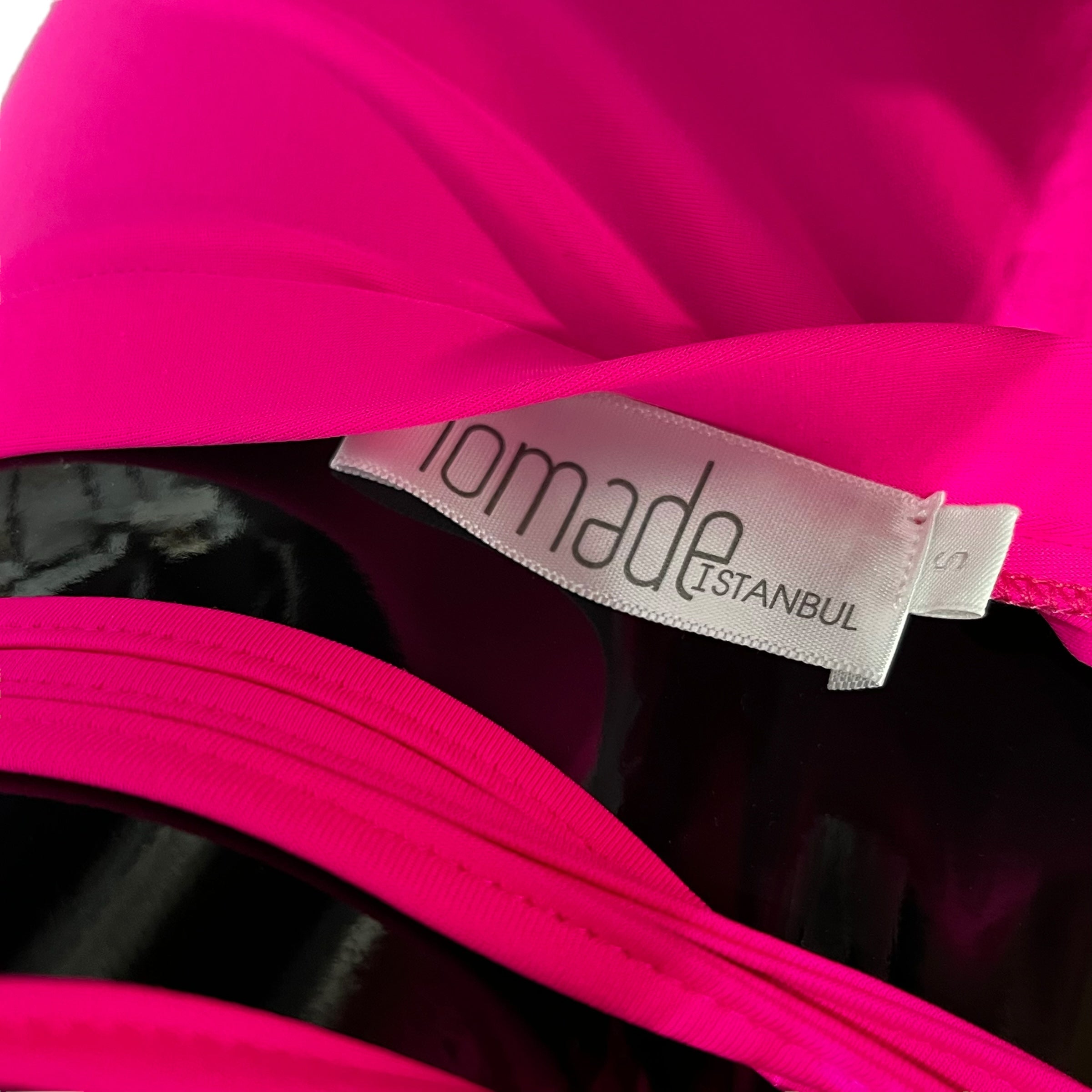 NOMADE Hot Pink 2-piece