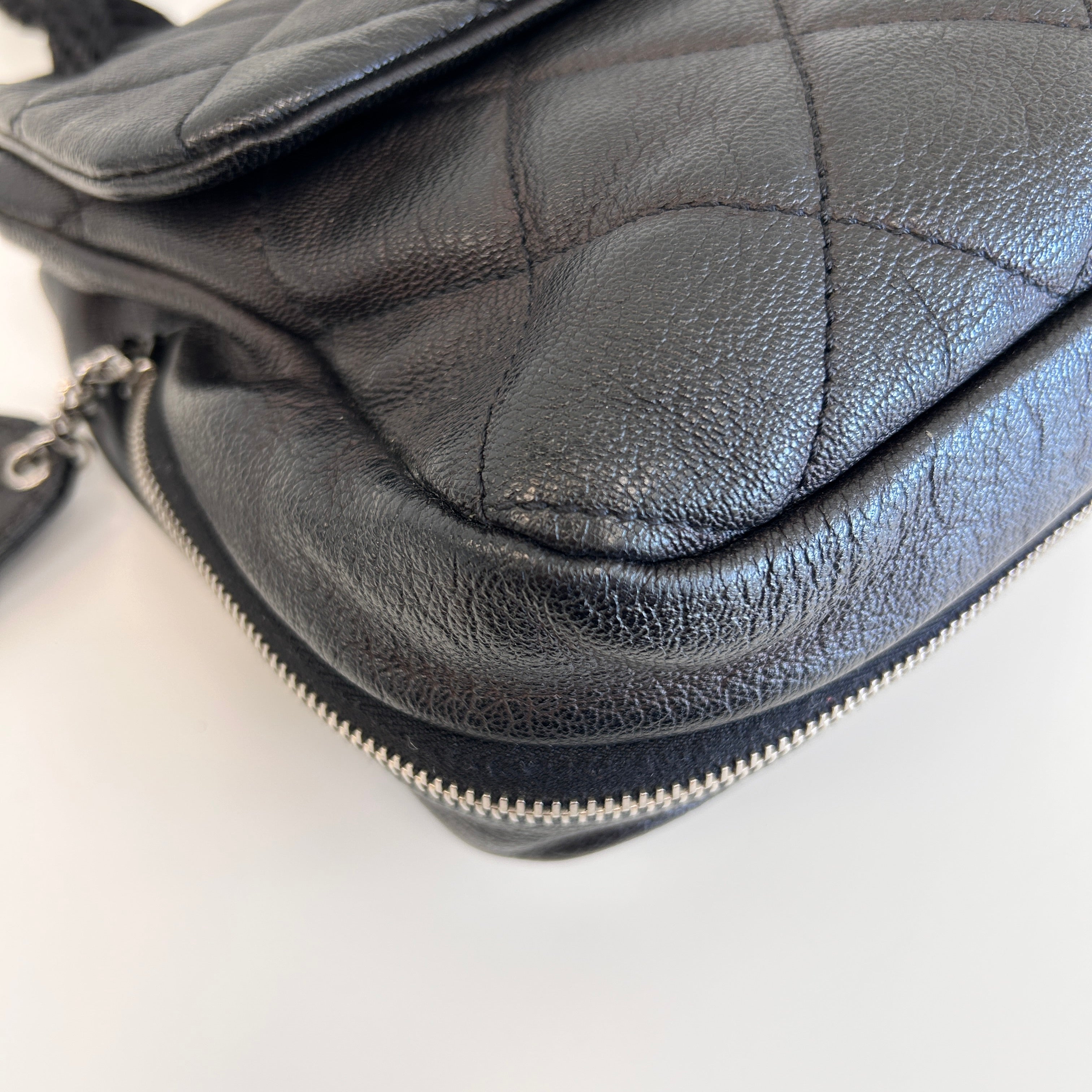 Black Pebbed Calfskin Leather Bag w/Expandable Zipper Bottom Detail