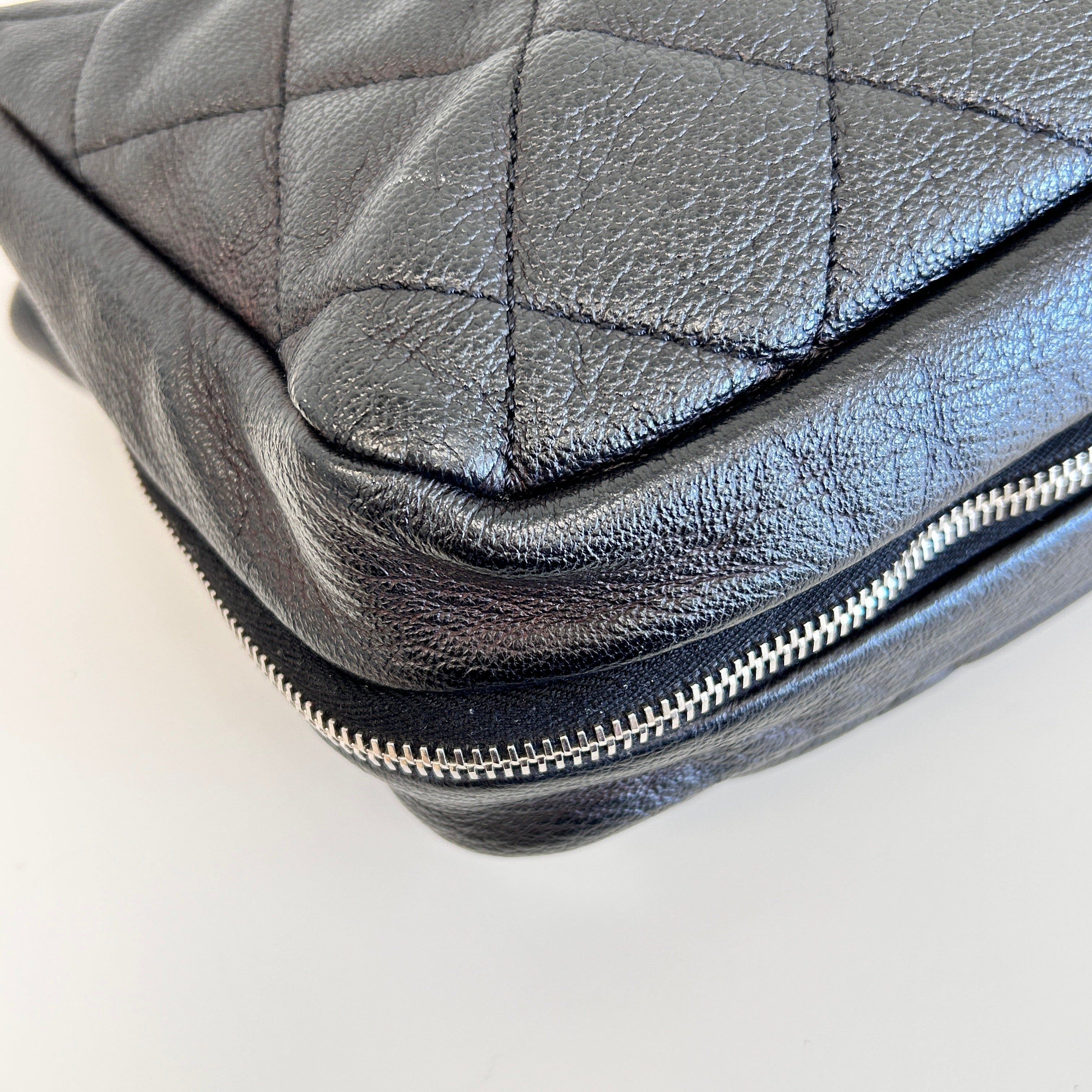 Black Pebbed Calfskin Leather Bag w/Expandable Zipper Bottom Detail