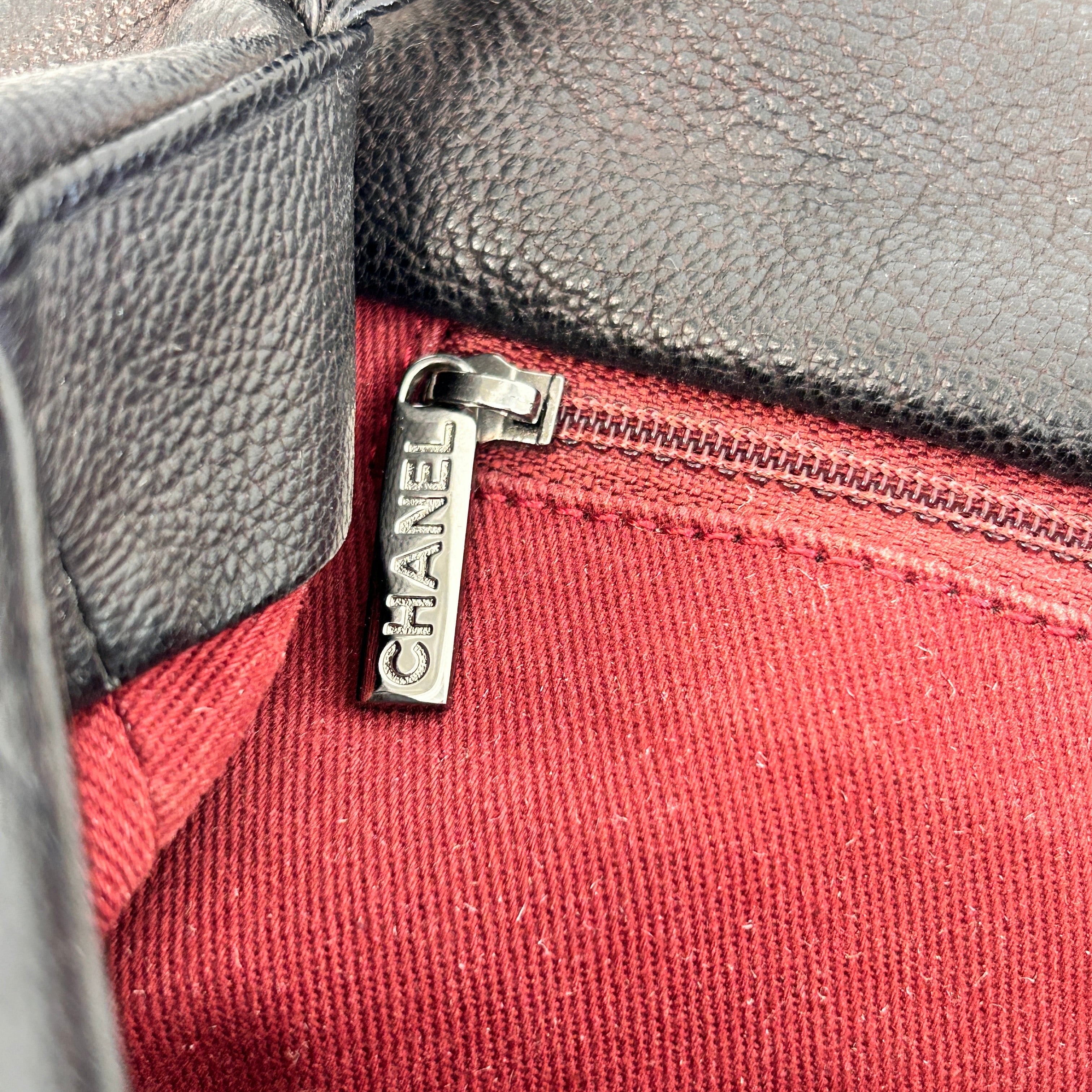 Black Pebbed Calfskin Leather Bag w/Expandable Zipper Bottom Detail