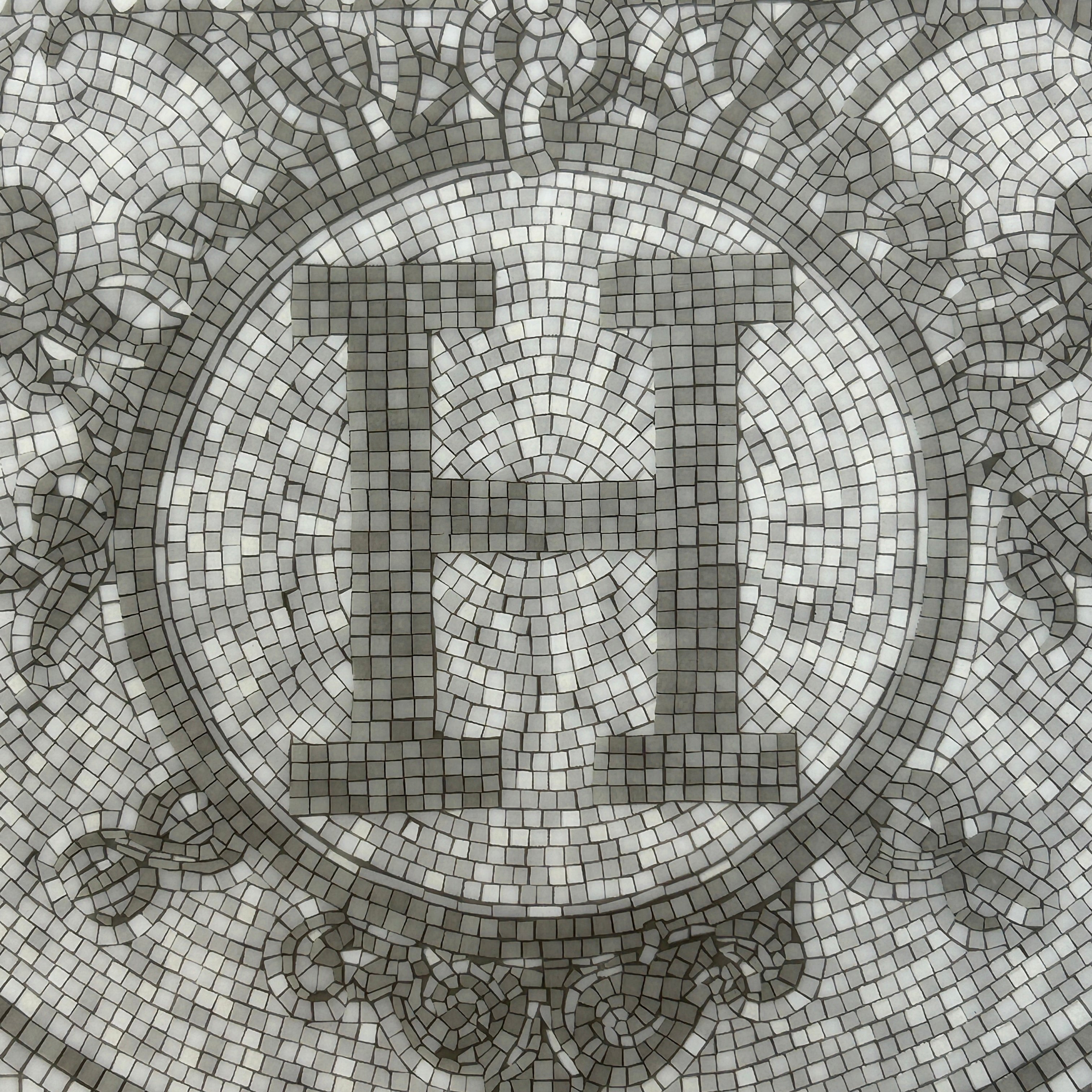 Mosaic au 24 Platinum Square Plate - Haute Classics