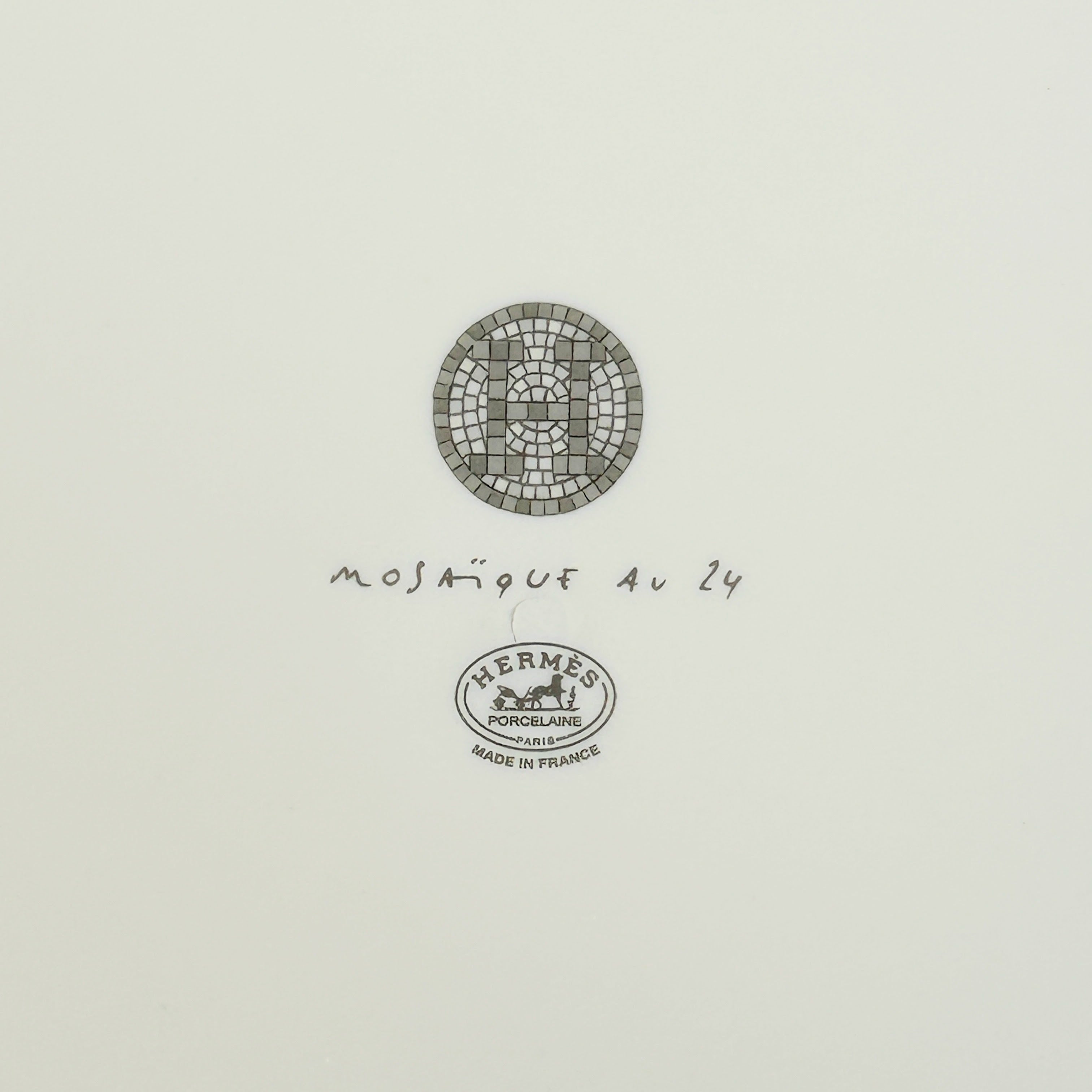 Mosaic au 24 Platinum Square Plate - Haute Classics