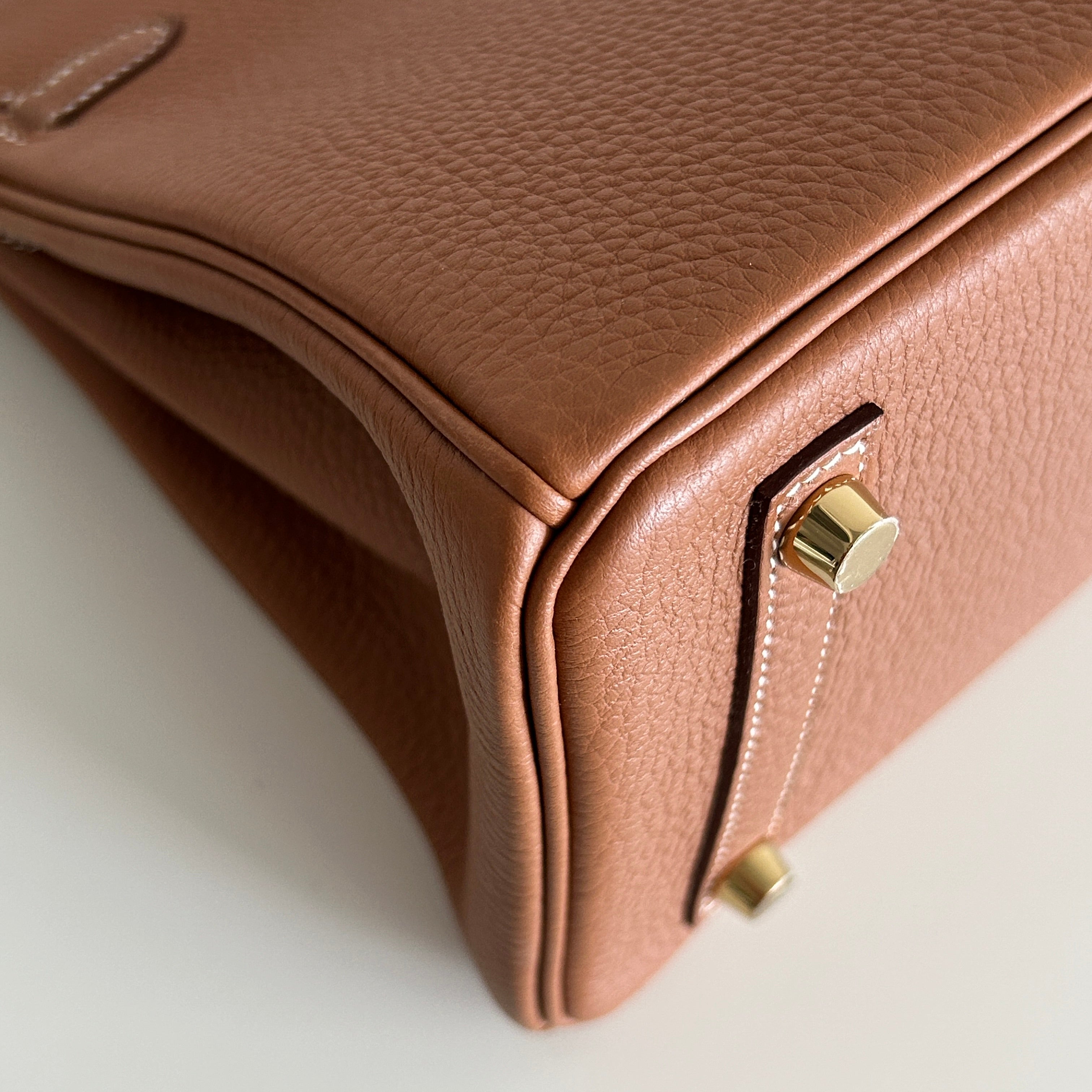 Gold Togo Leather Birkin 25 w/GHW - Haute Classics