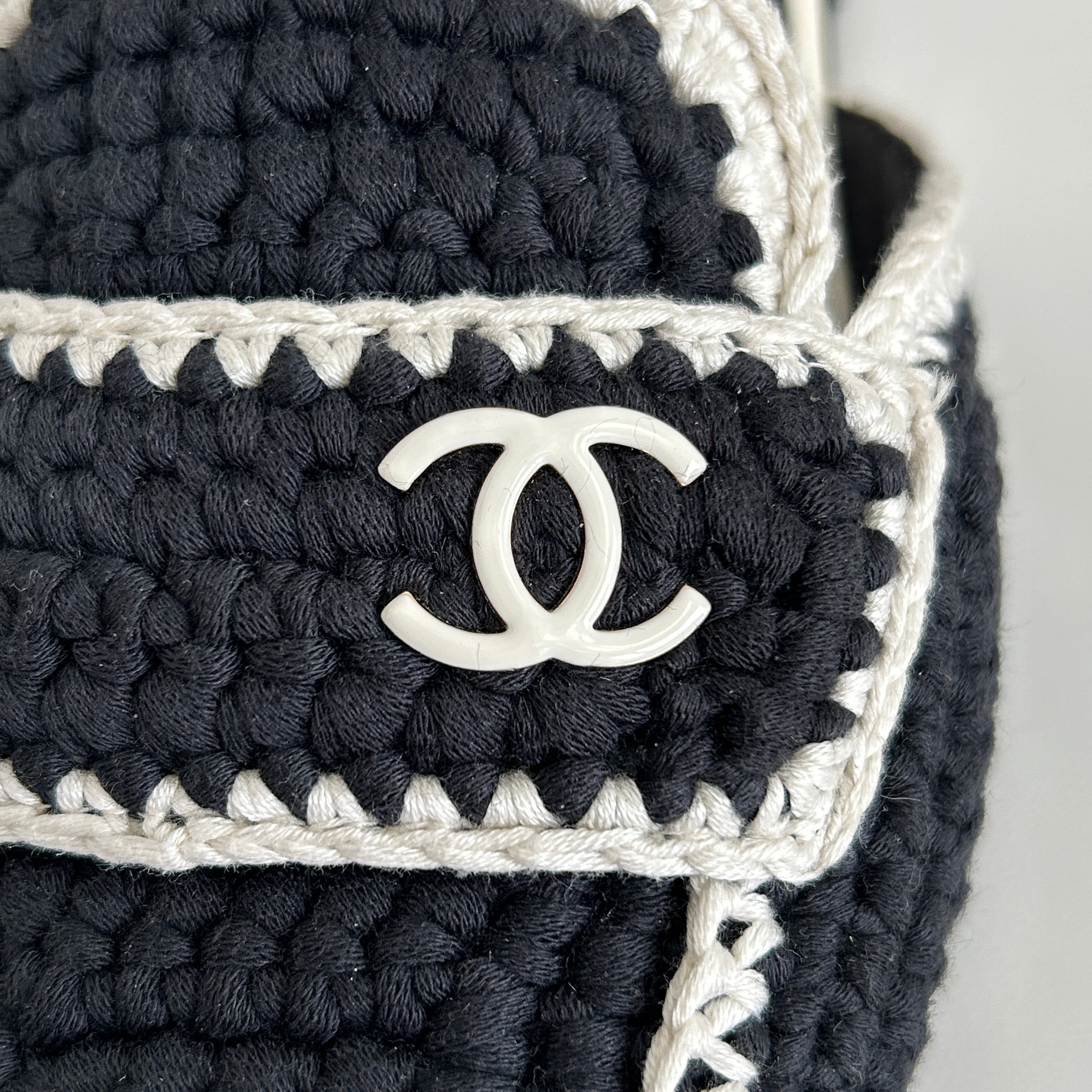 Black/White 2023 Knit CC Logo Mules - Haute Classics