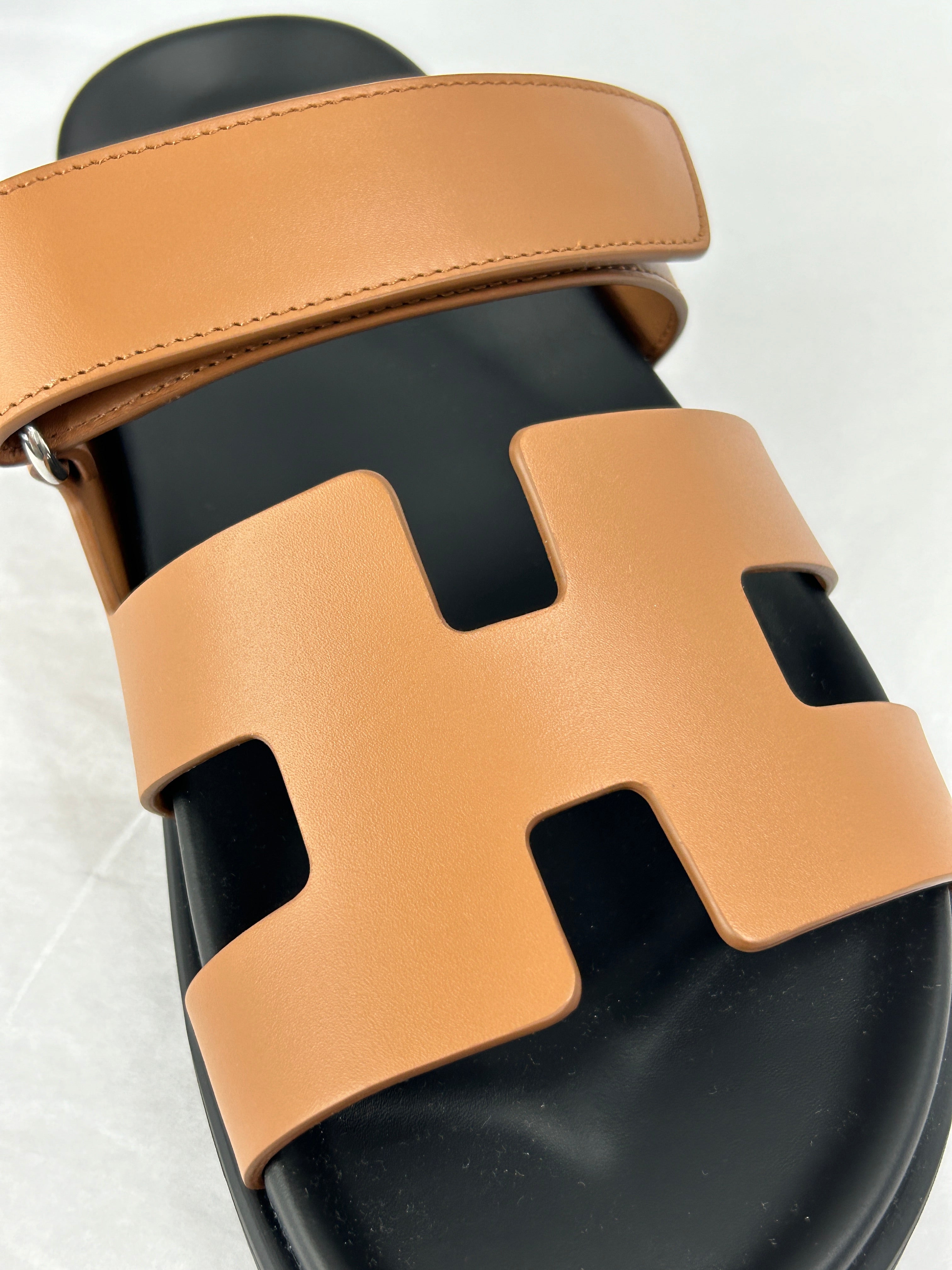 Naturel Calfskin Leather Chypre Sandals