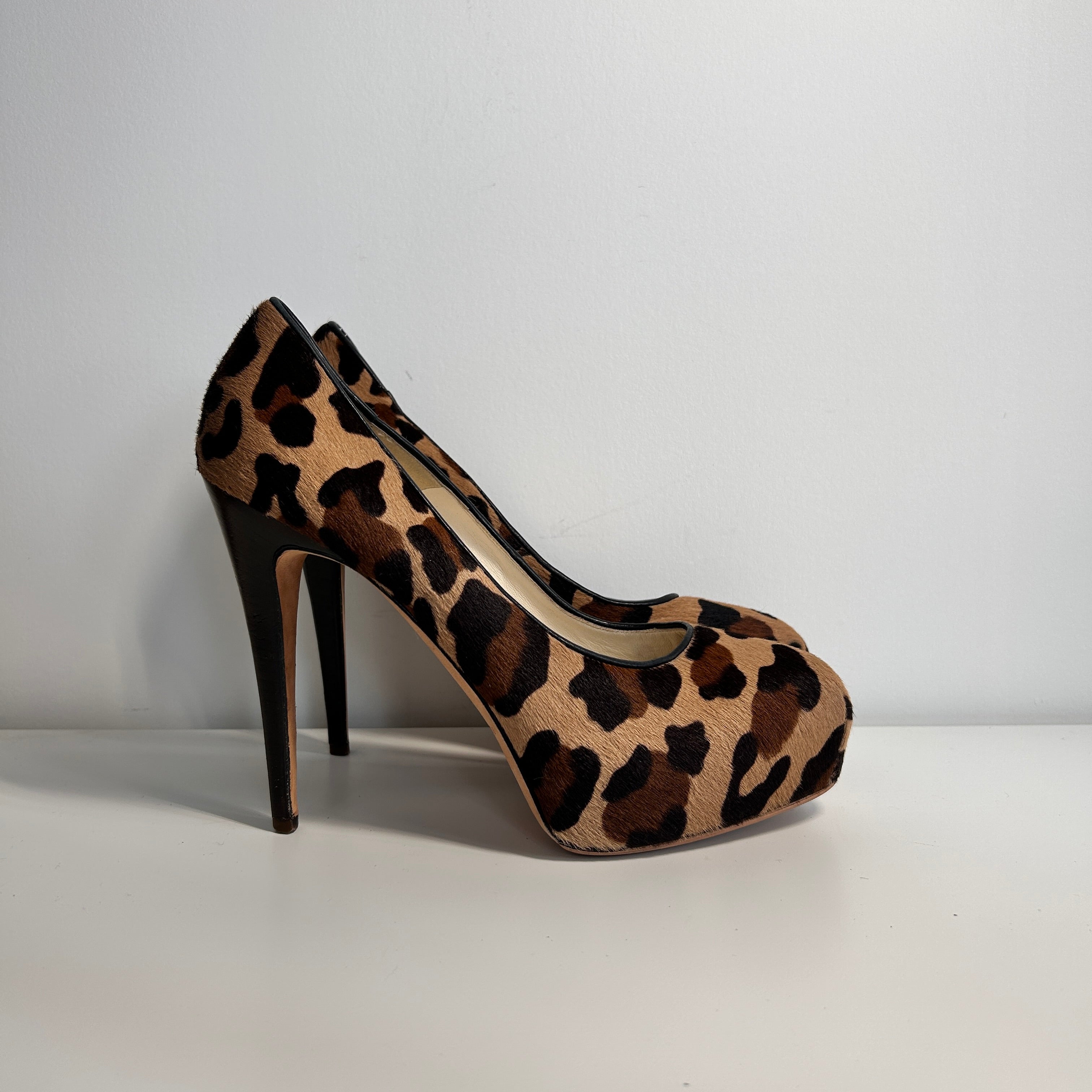Ponyhair Animal Print Pumps