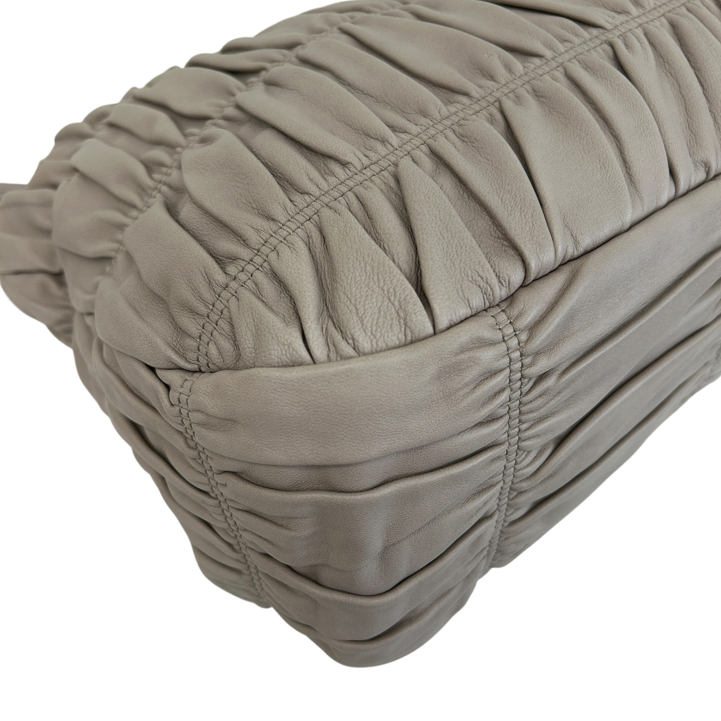 Gaufre Off White Shoulder Bag