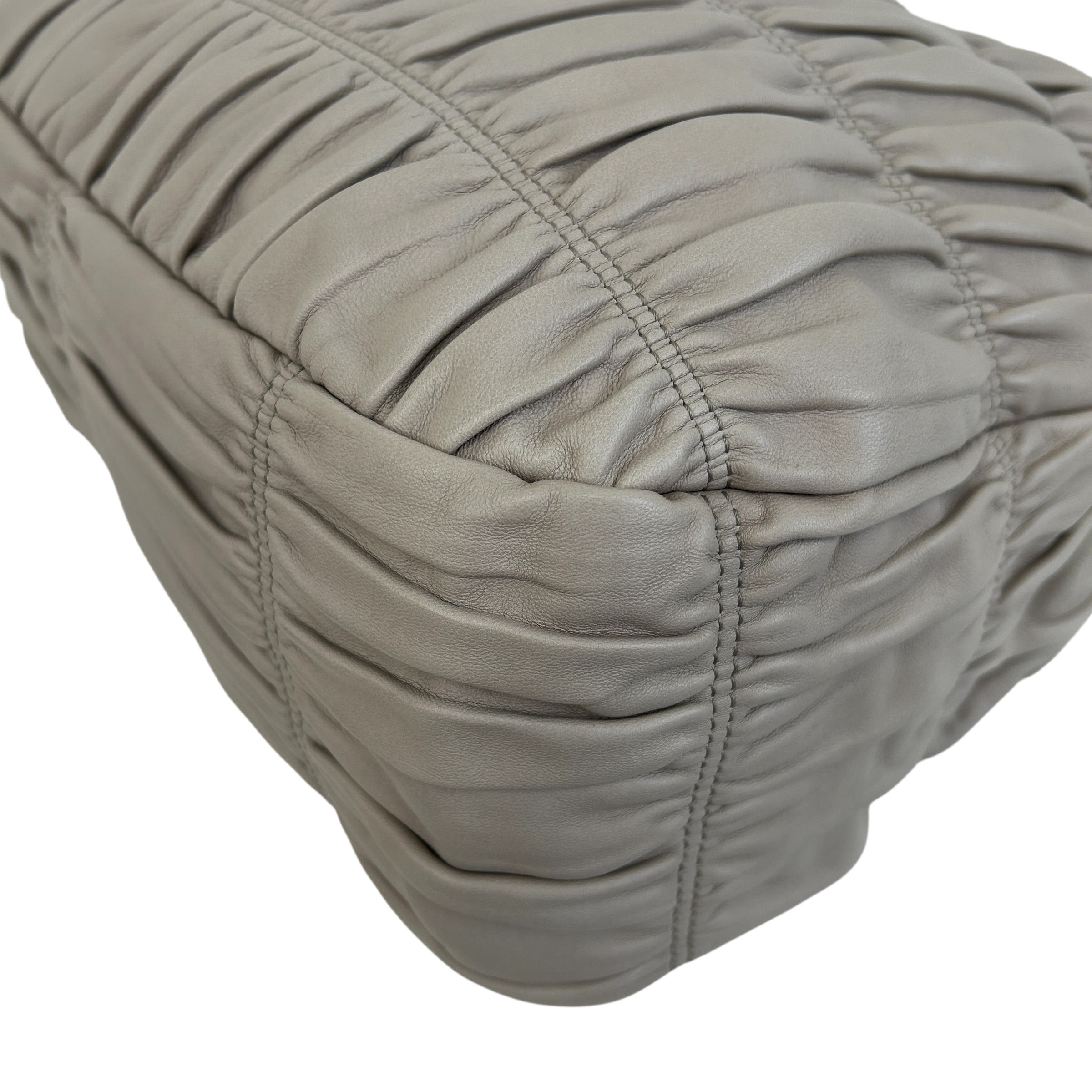 Gaufre Off White Shoulder Bag