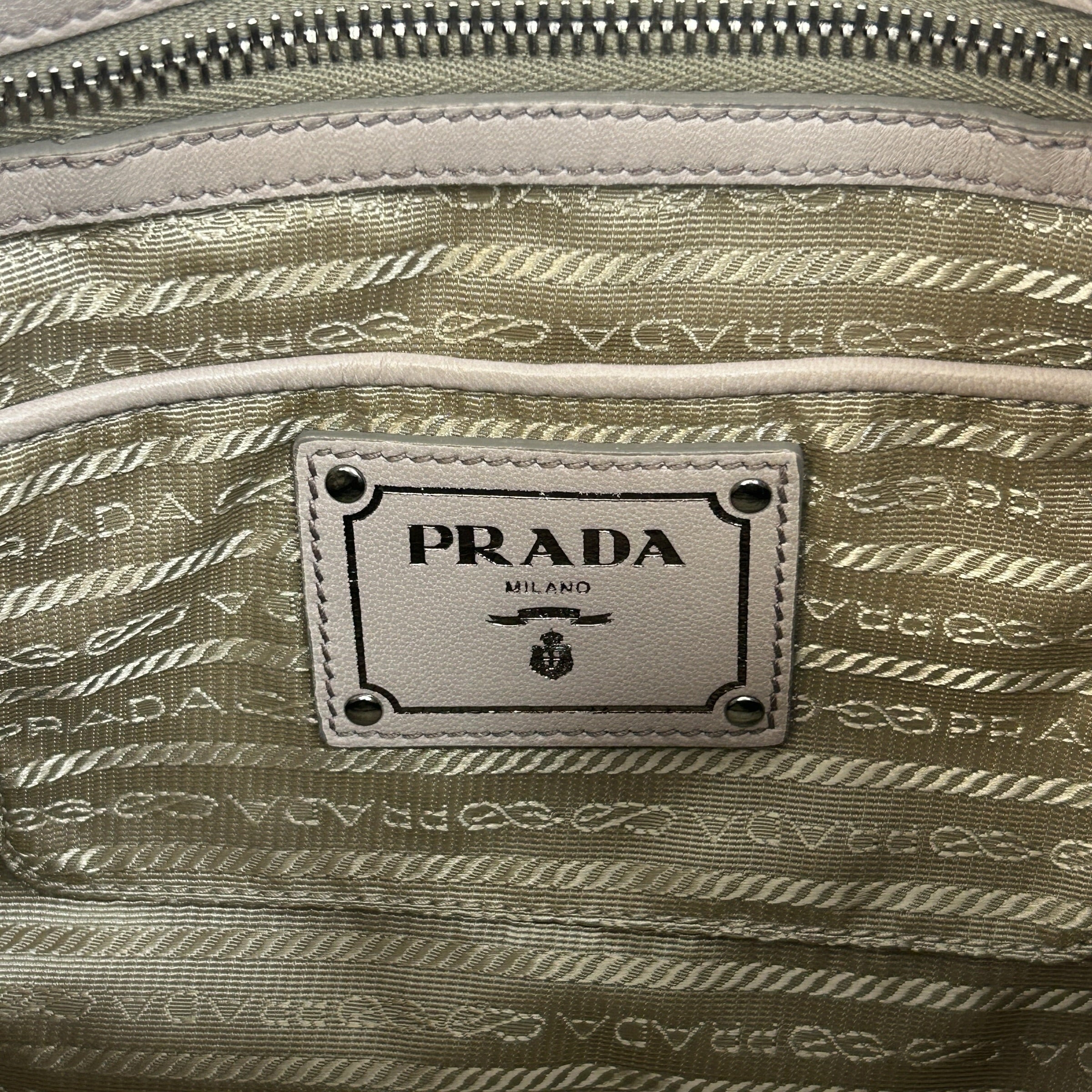 Gaufre Off White Shoulder Bag