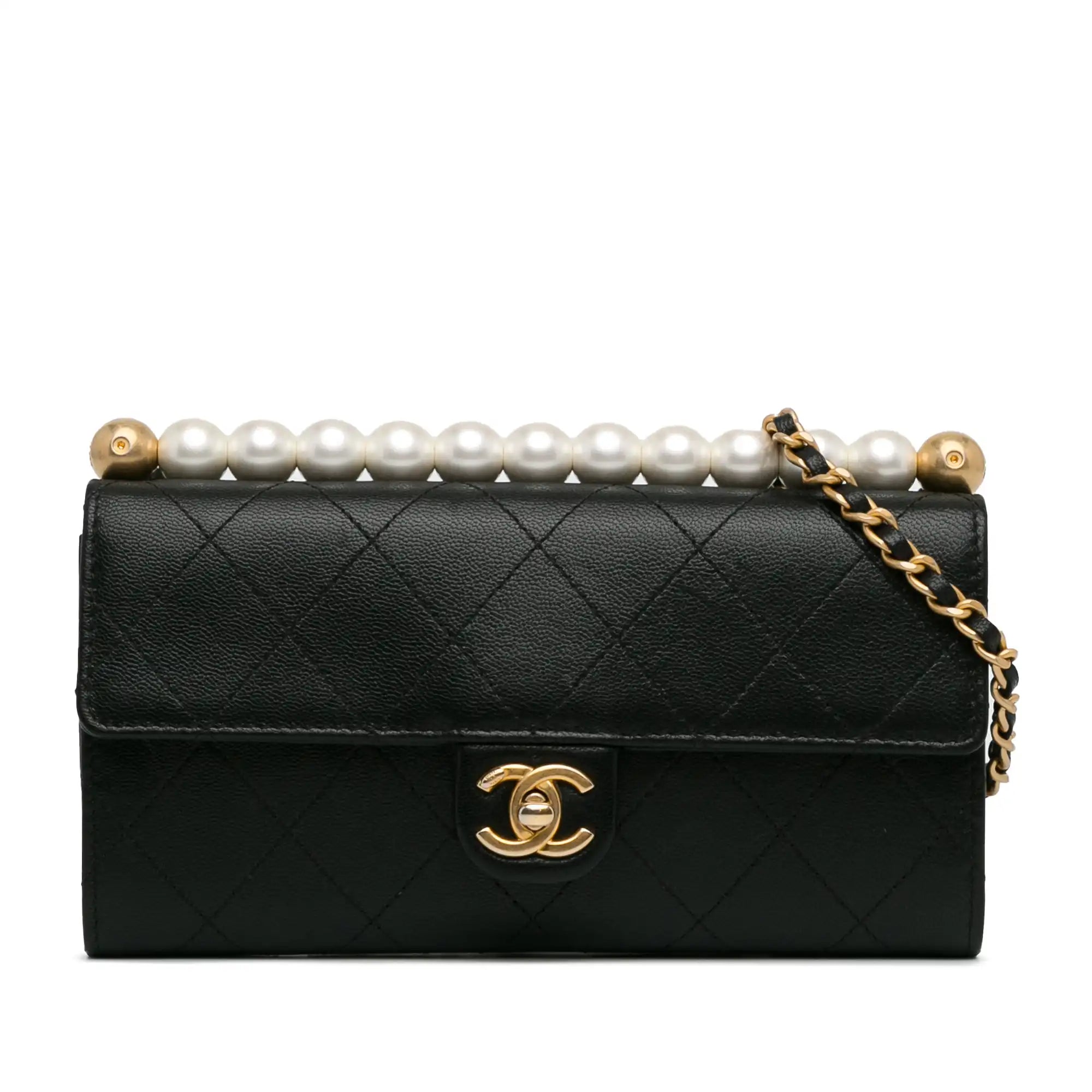 Black Goatskin Chic Pearls Clutch with Chain AGHW