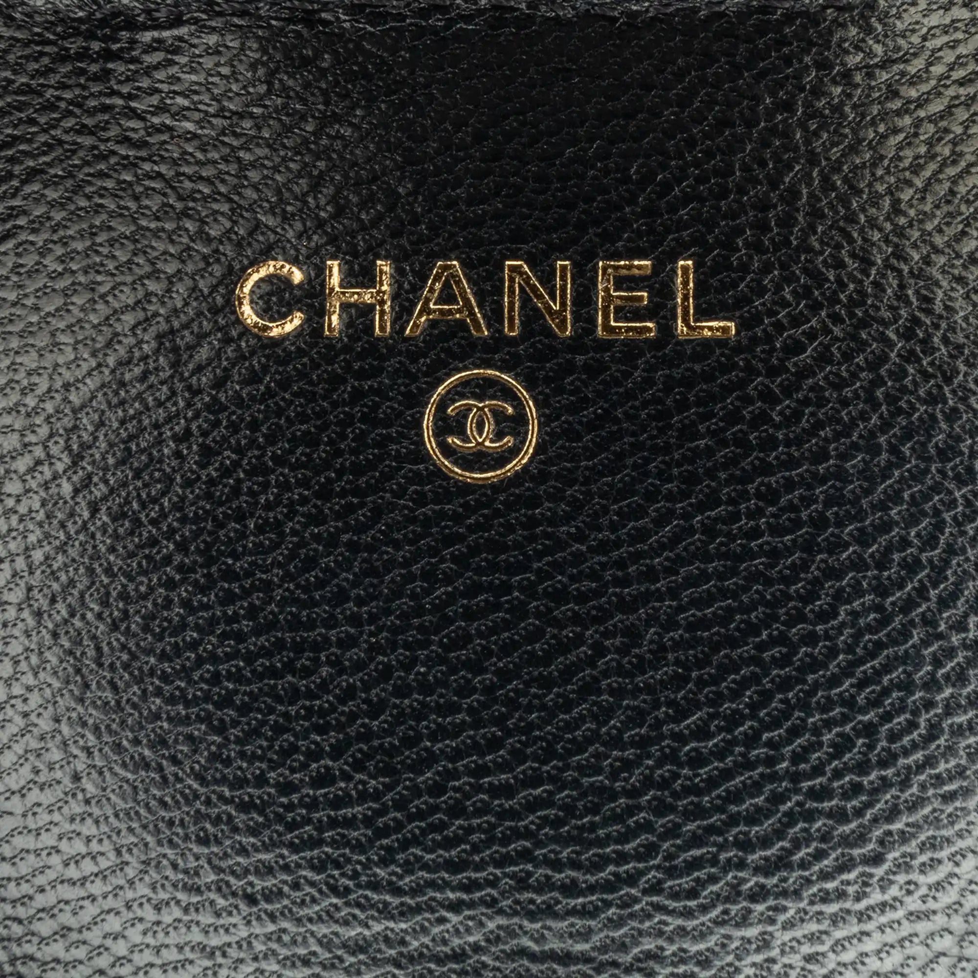 Black Goatskin Chic Pearls Clutch with Chain AGHW