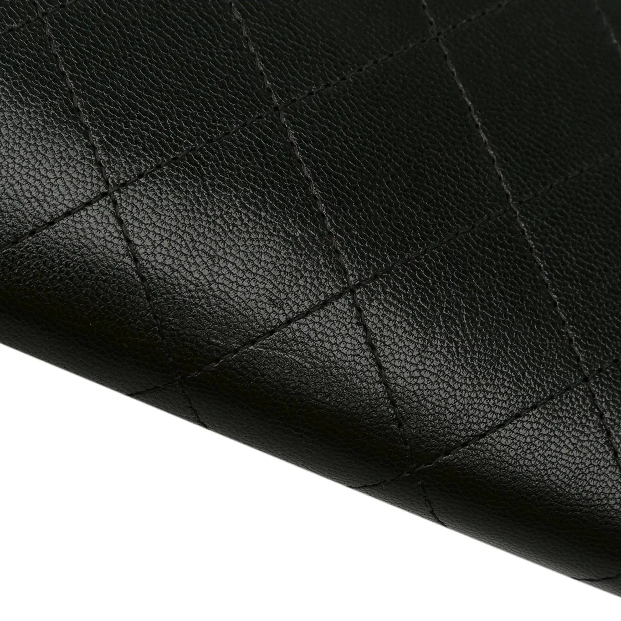 Black Goatskin Chic Pearls Clutch with Chain AGHW
