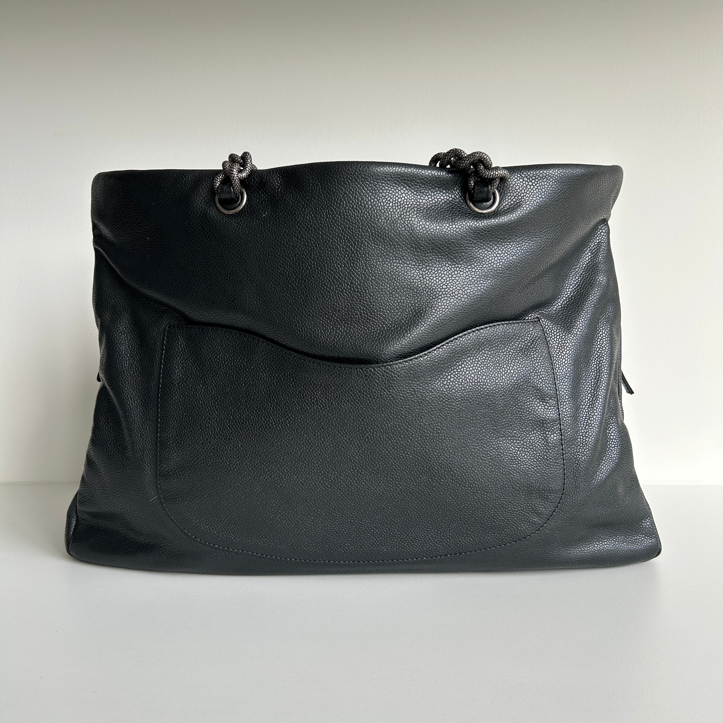 Black Caviar Shopping Tote w/RHW