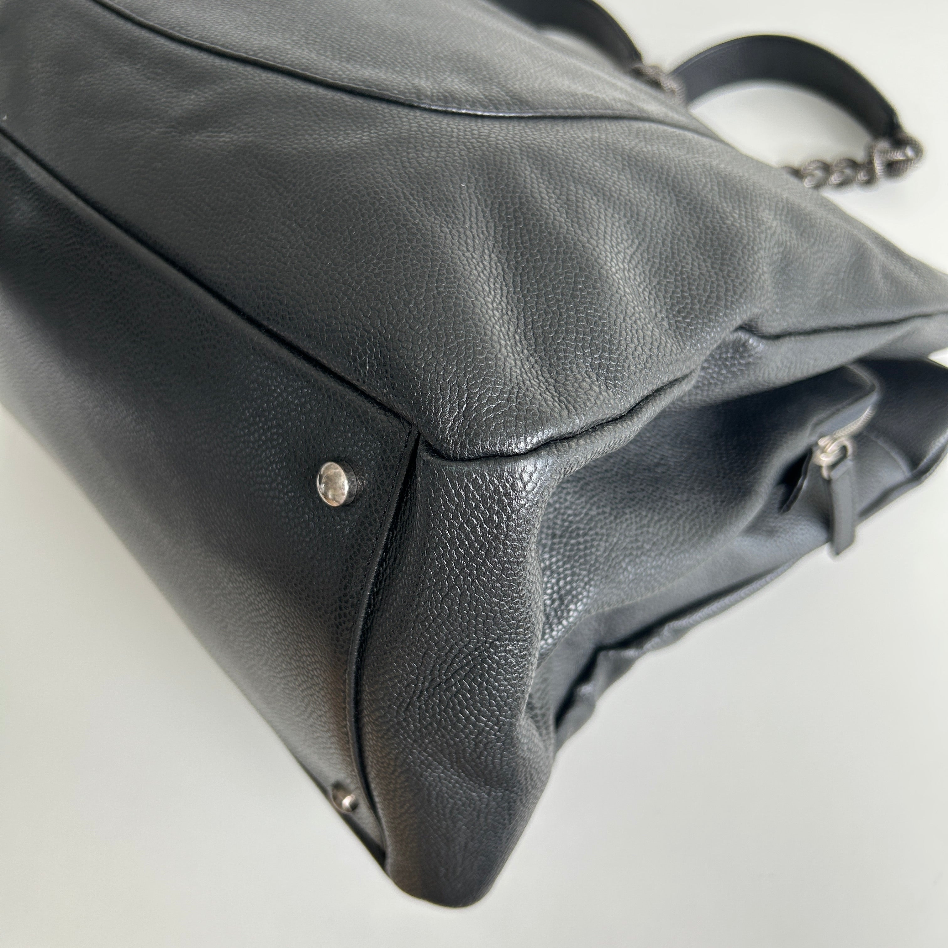 Black Caviar Shopping Tote w/RHW