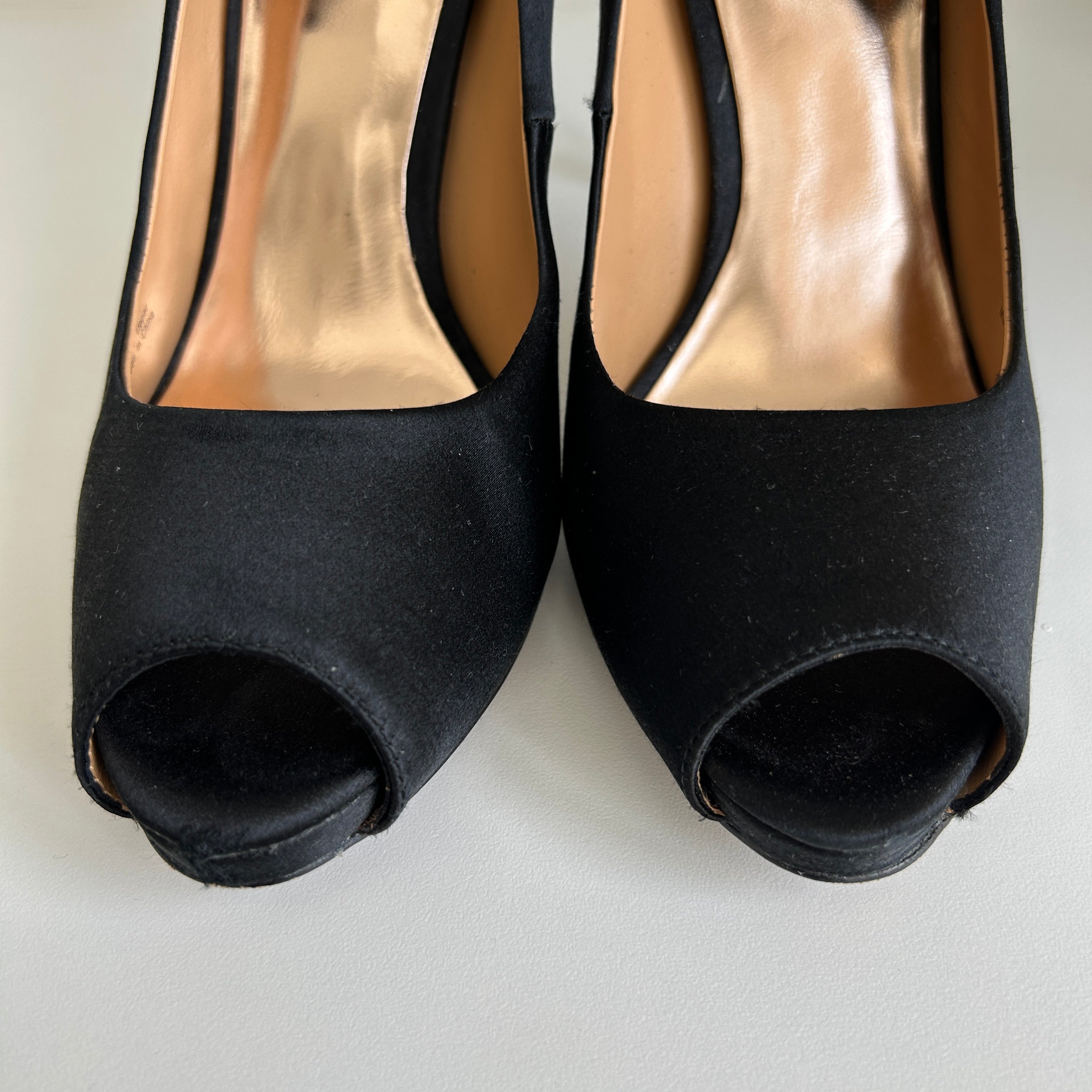 Black Satin Bow Accents Pumps