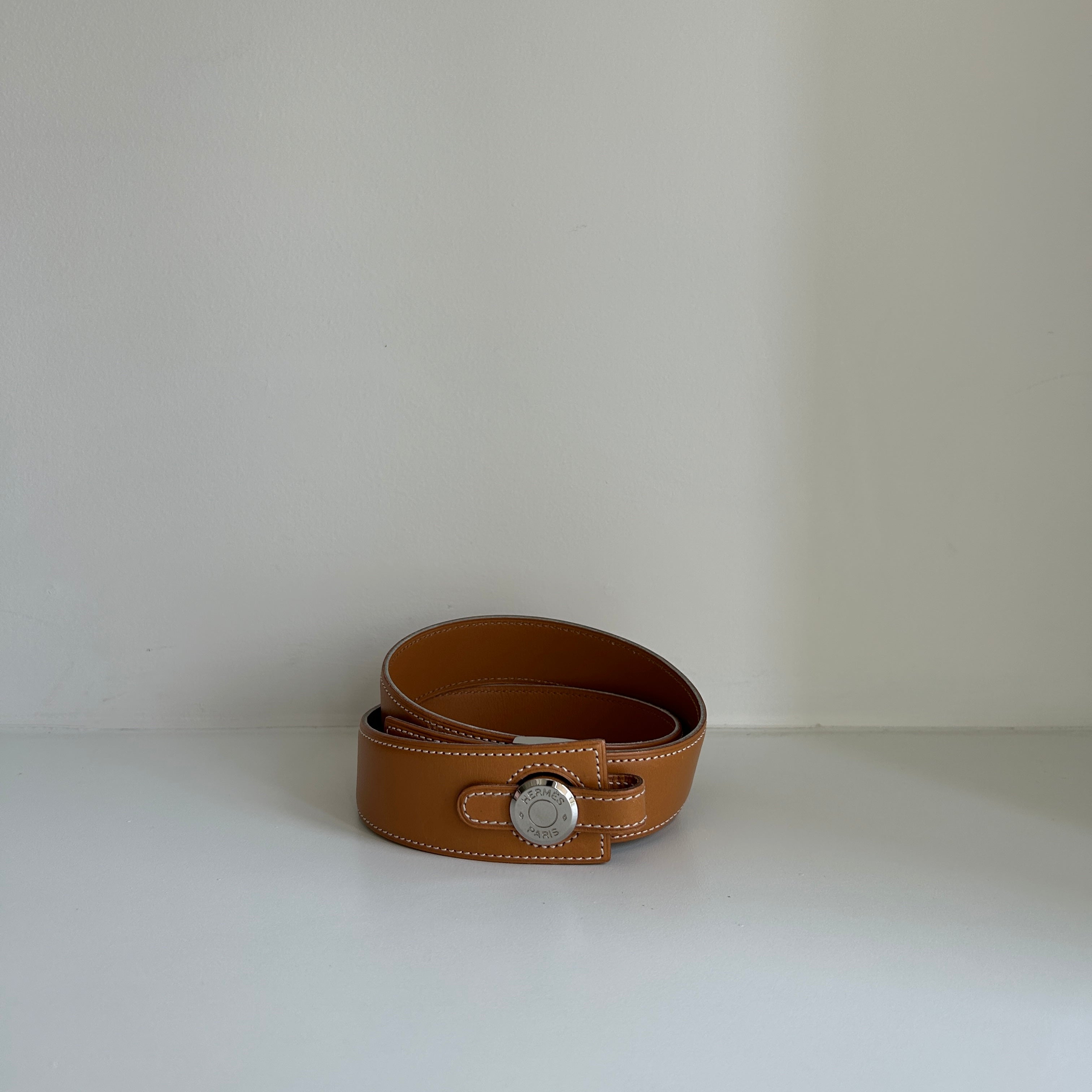 Vintage 1998 Tan Leather Clou de Selle Belt