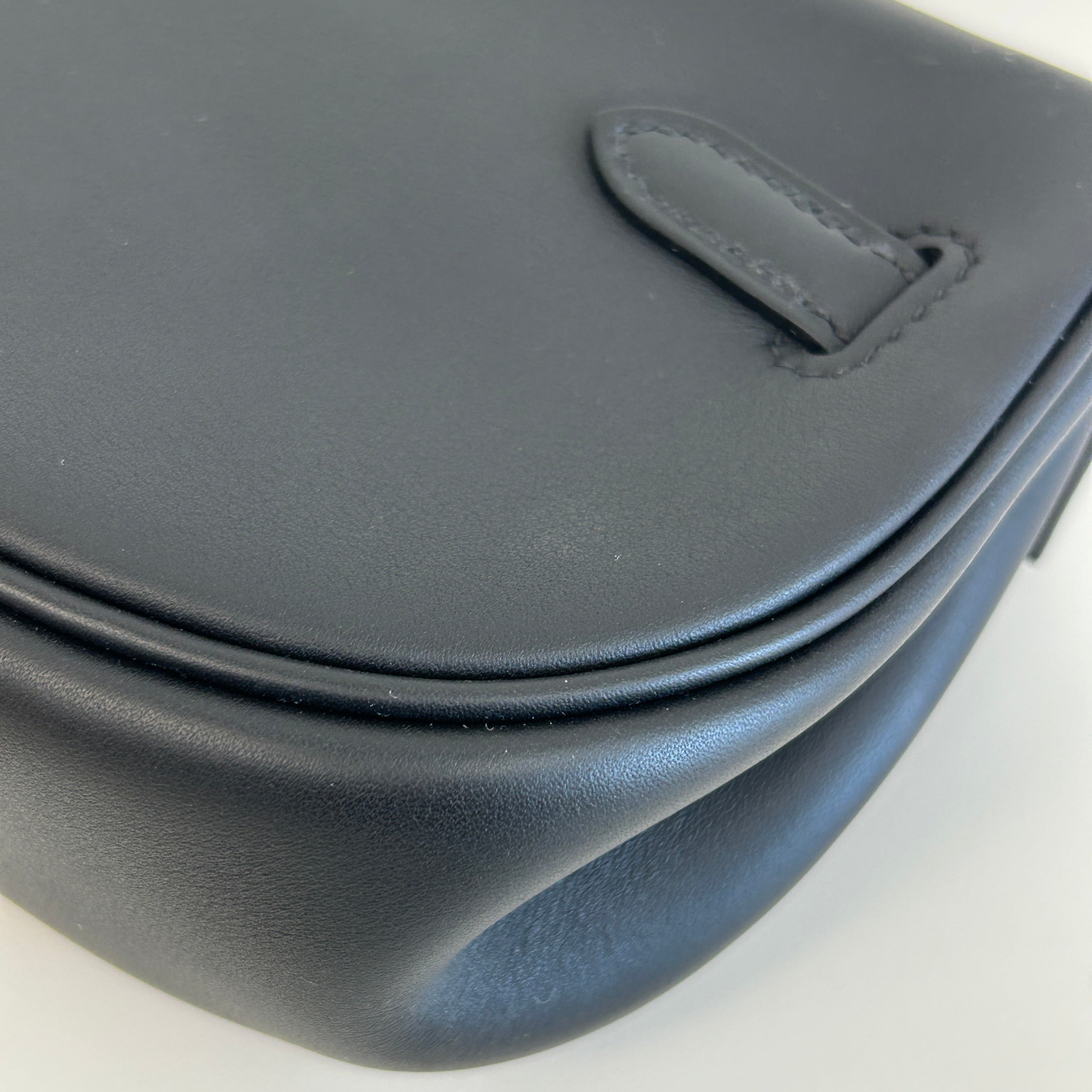 Noir Swift Leather Kelly Moove w/Pouch & PHW