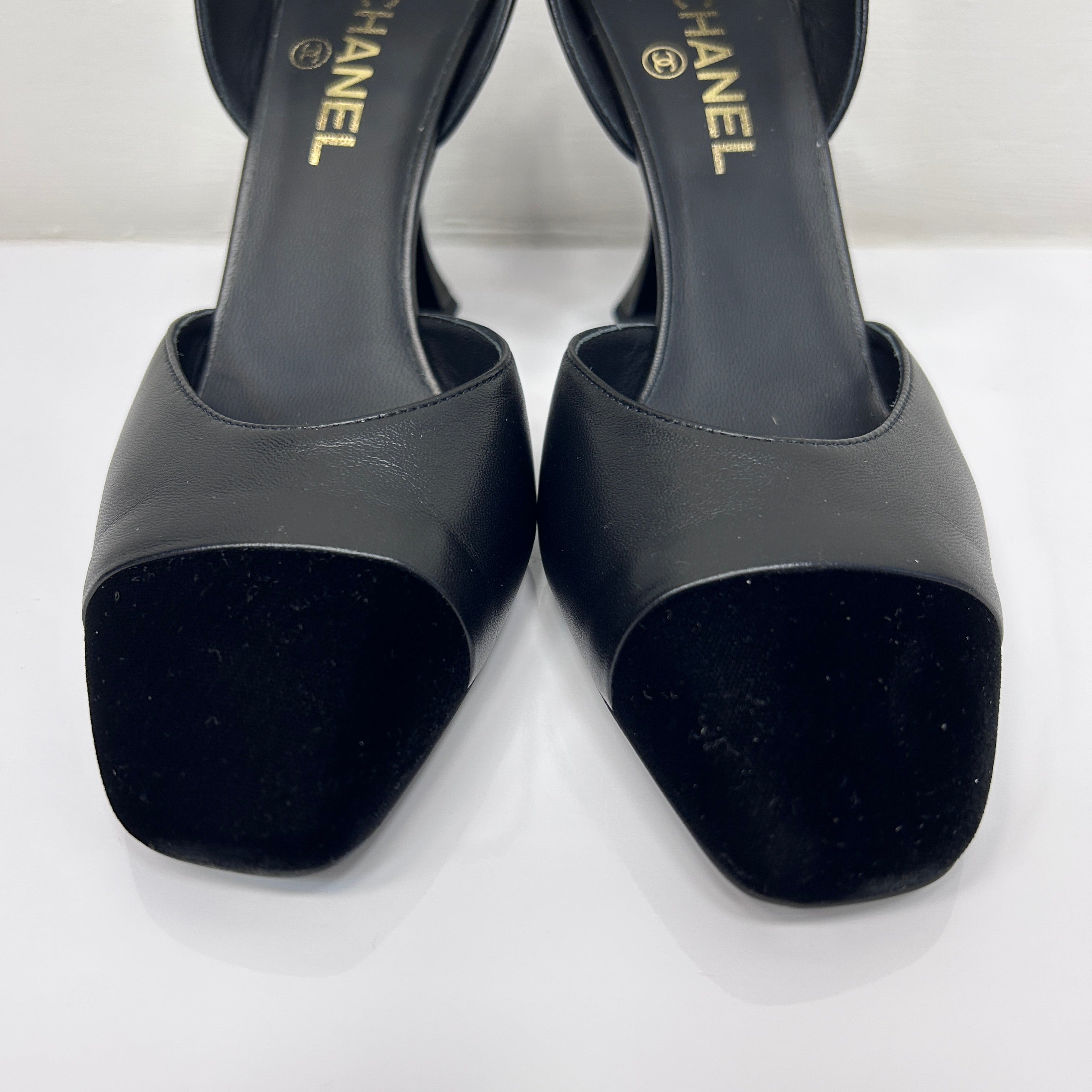 Black Lambskin Velvet Cap Toe Logo Strap Pumps