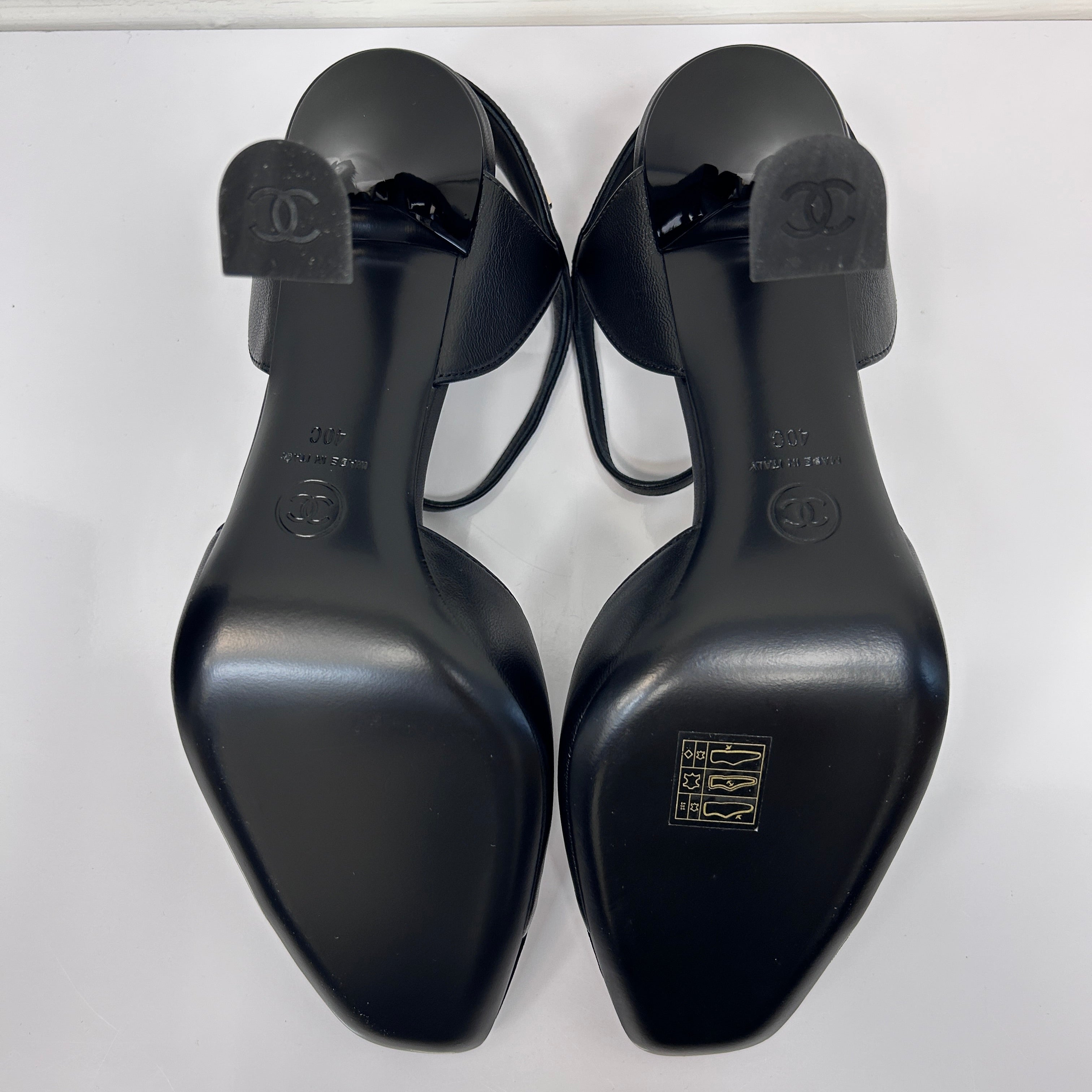 Black Lambskin Velvet Cap Toe Logo Strap Pumps