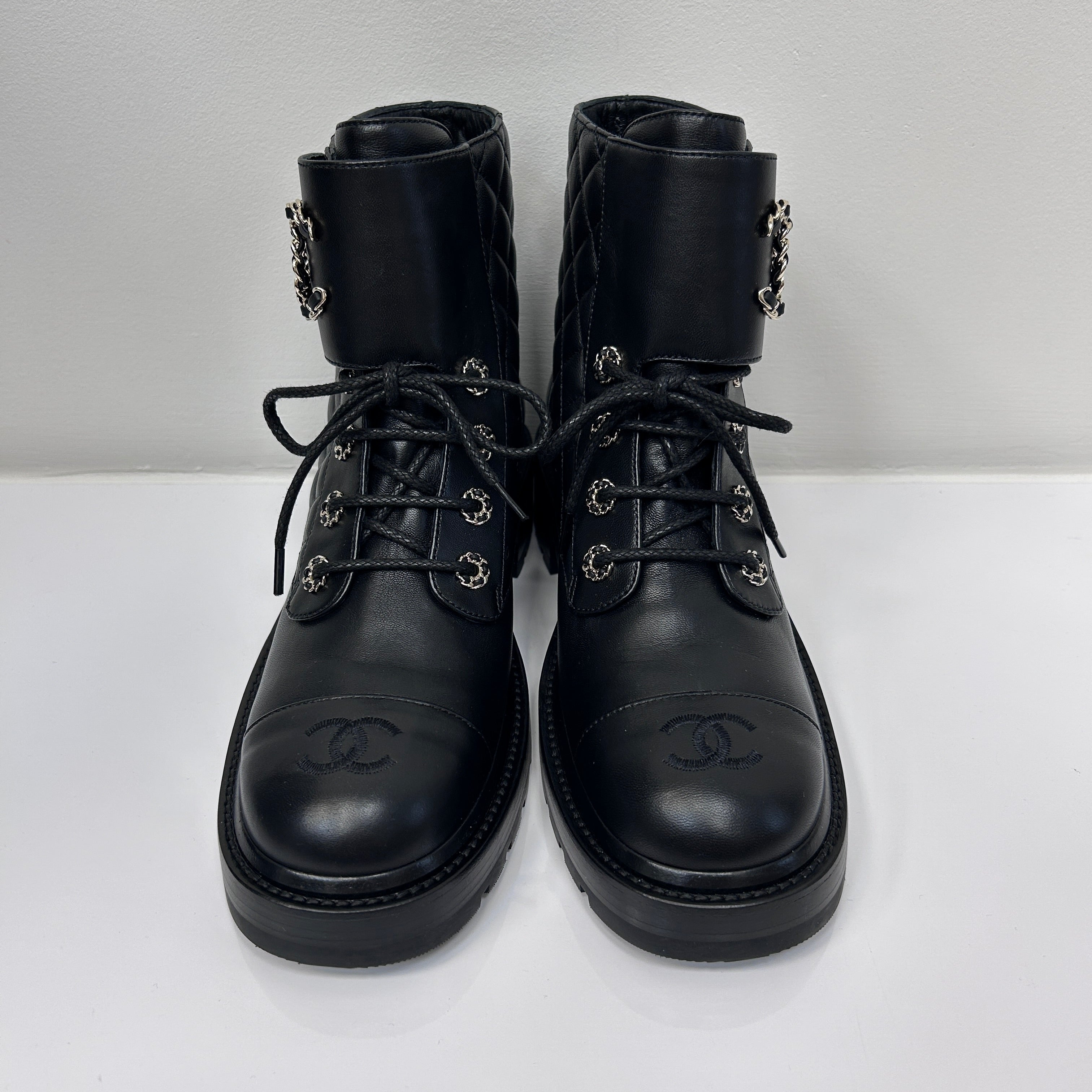 Shiny Goatskin Calfskin Quilted Lace Up Combat Boots