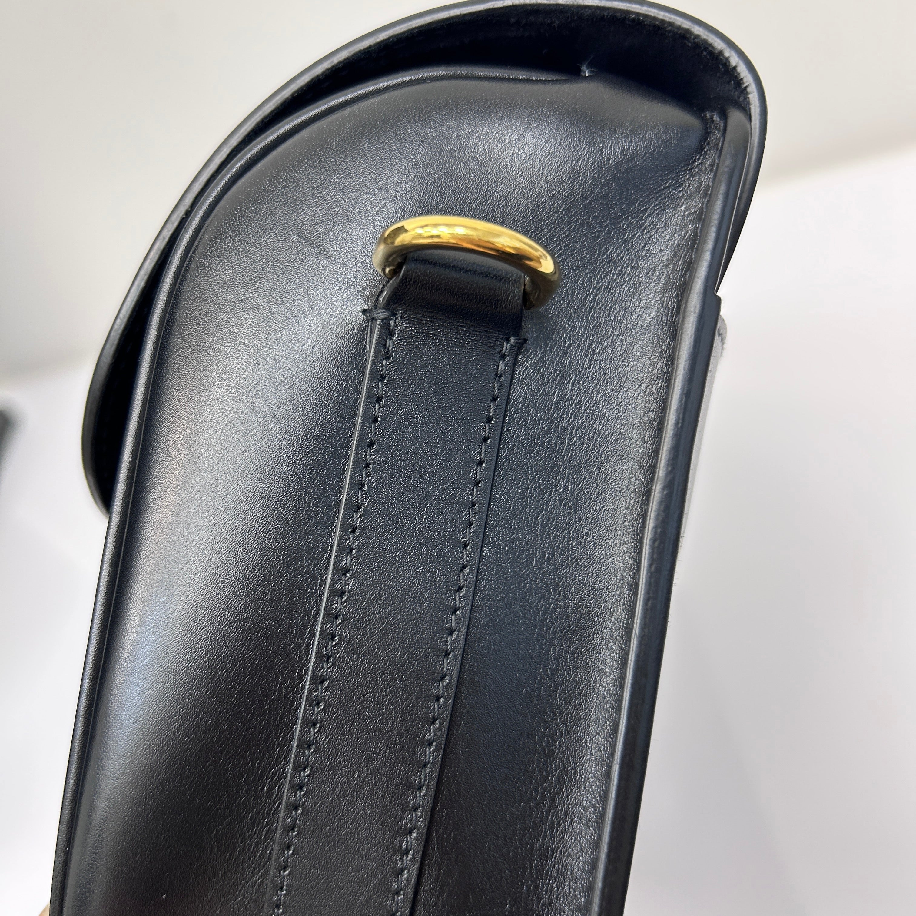 Black Large Bobby w/Shoulder Strap w/GHW