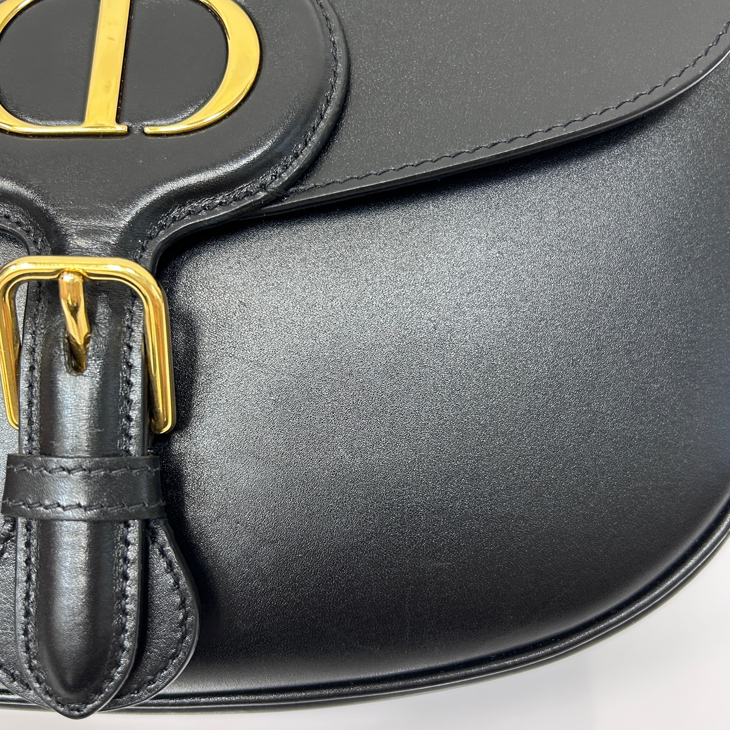 Black Large Bobby w/Shoulder Strap w/GHW