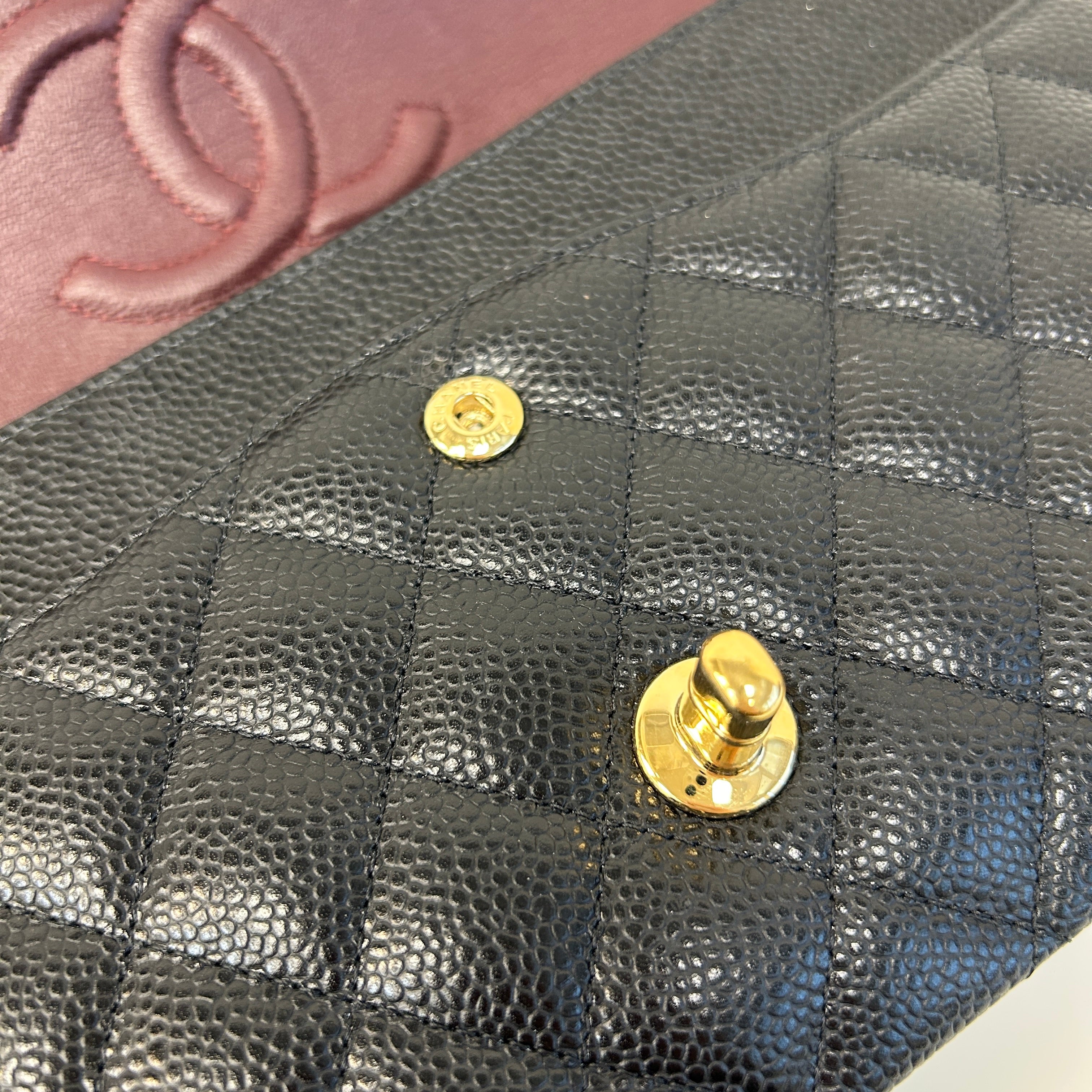 Black Quilted Caviar Leather Classic Medium Double Flap Bag w/GHW