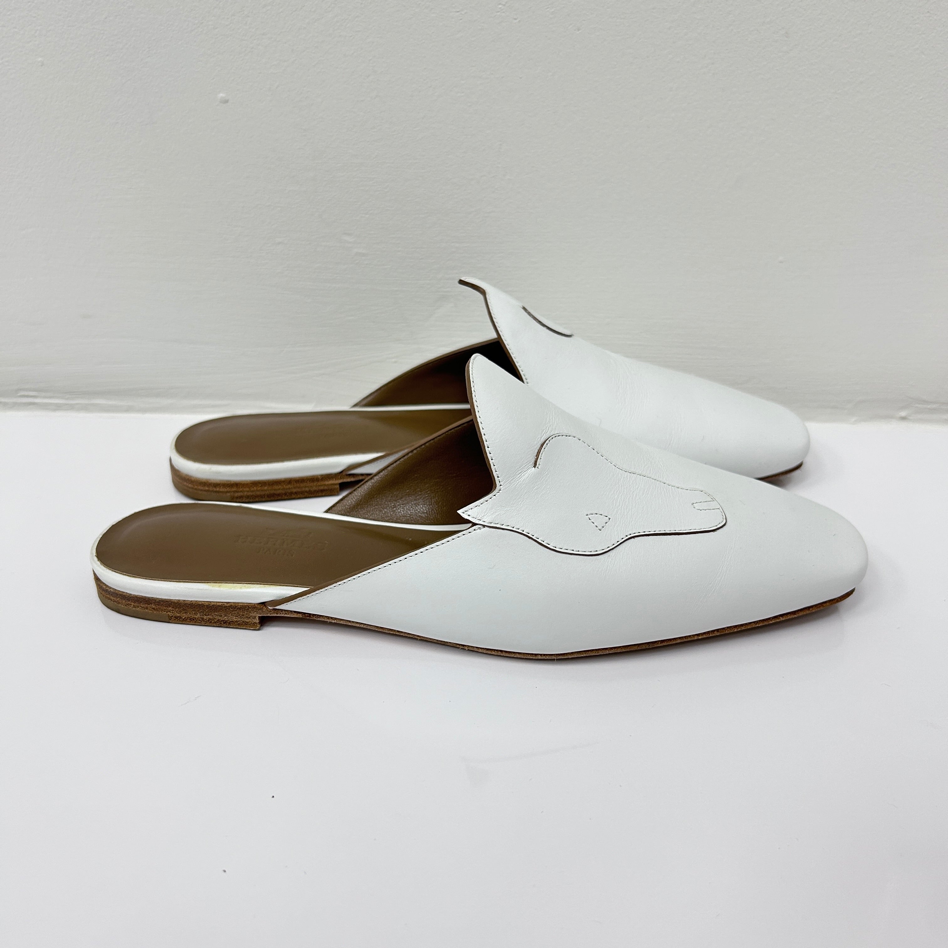 White Tangeria Mule
