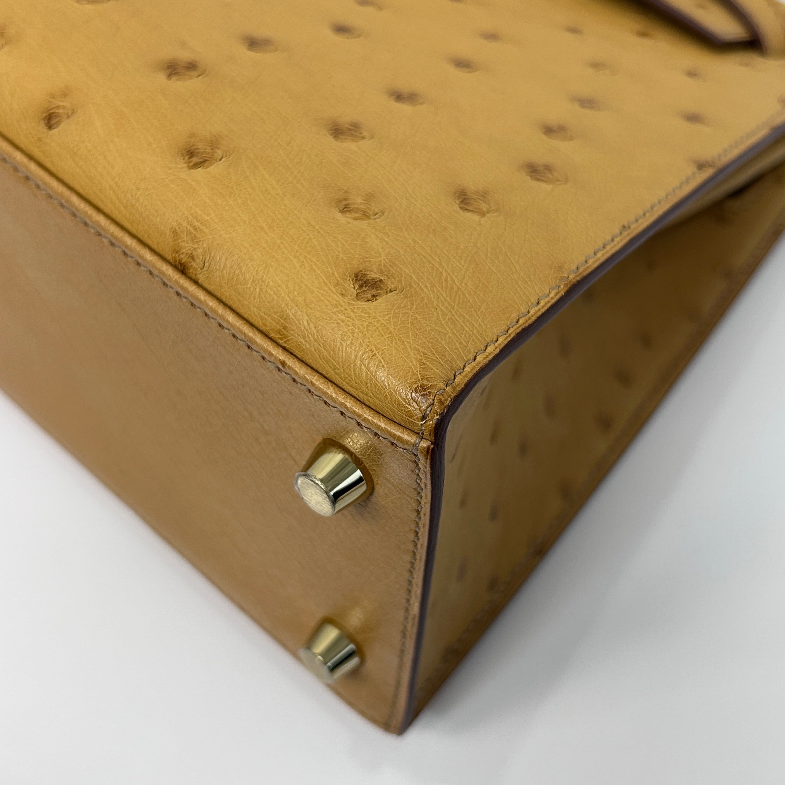 Tabac-Camel Ostrich Leather Kelly Sellier 25 Bag w/GHW