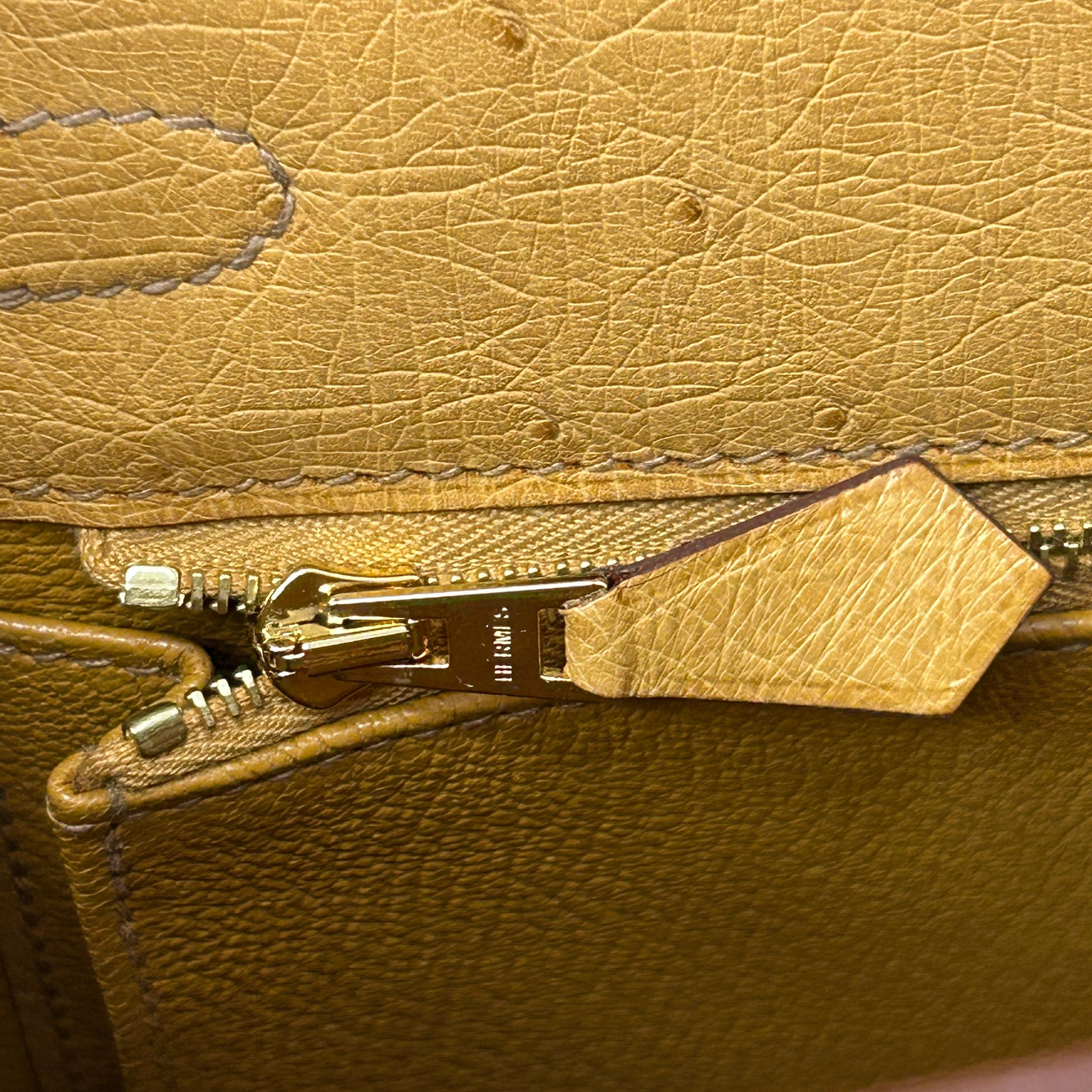 Tabac-Camel Ostrich Leather Kelly Sellier 25 Bag w/GHW